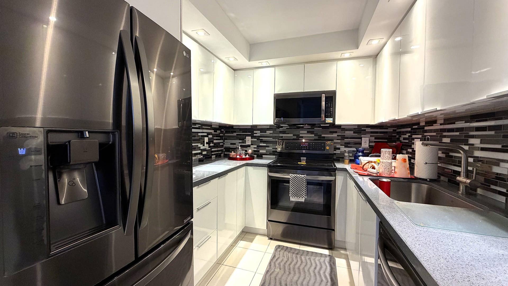 20335 W COUNTRY CLUB Drive, #2408, Aventura, FL 33180 IMG_2725