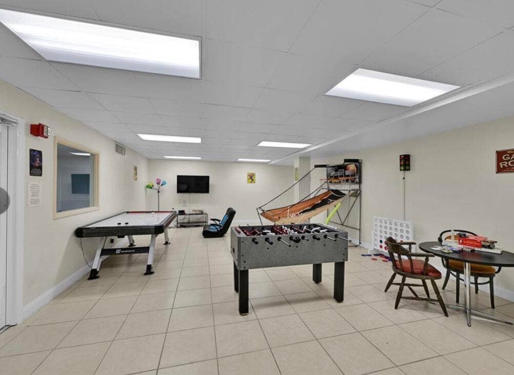 111 Briny Avenue, #19-09, Pompano Beach, FL 33062 IMG_9889