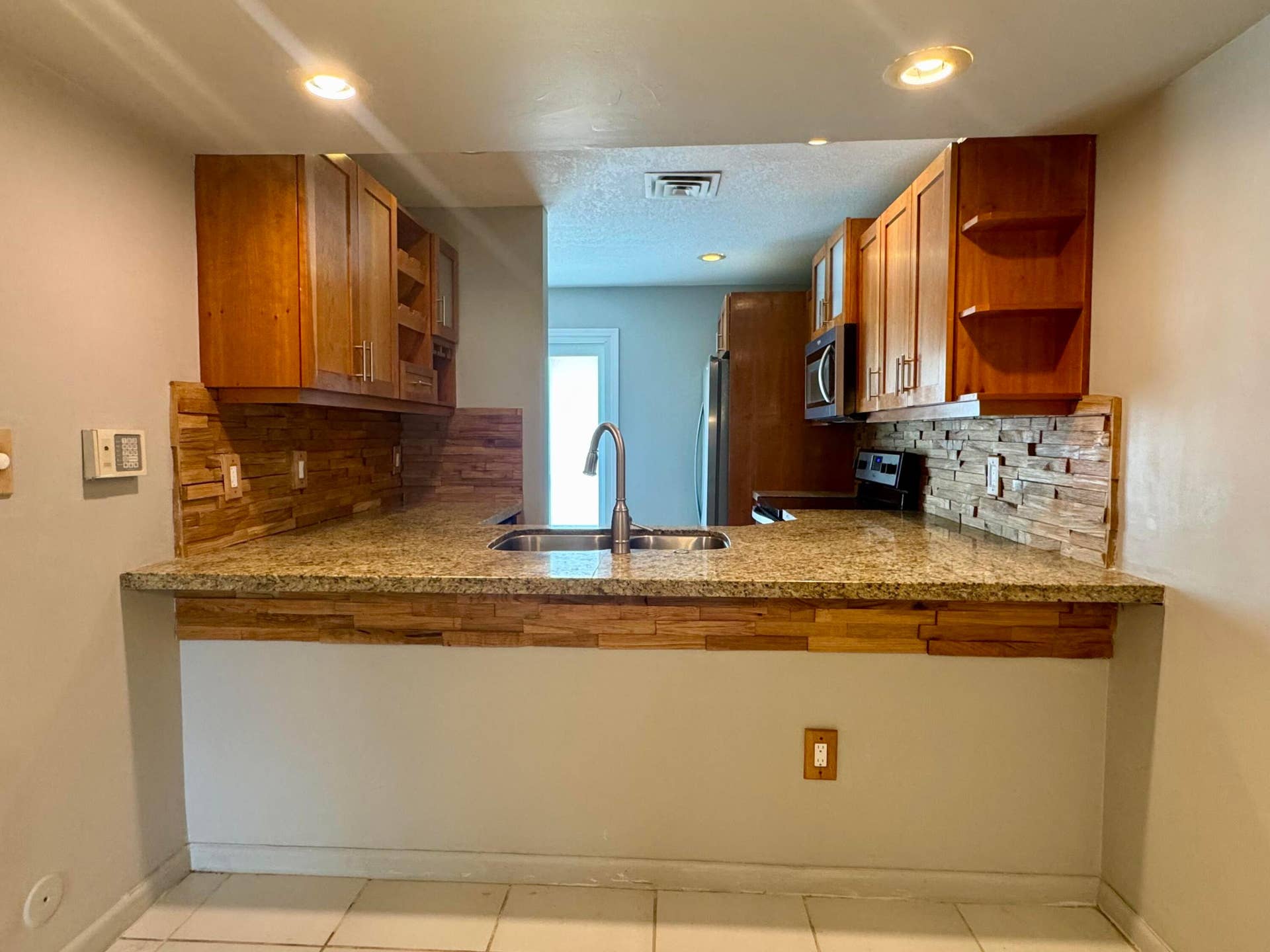 690 SE 23RD Avenue, #4, Pompano Beach, Pompano Beach, FL 33062 IMG_6800