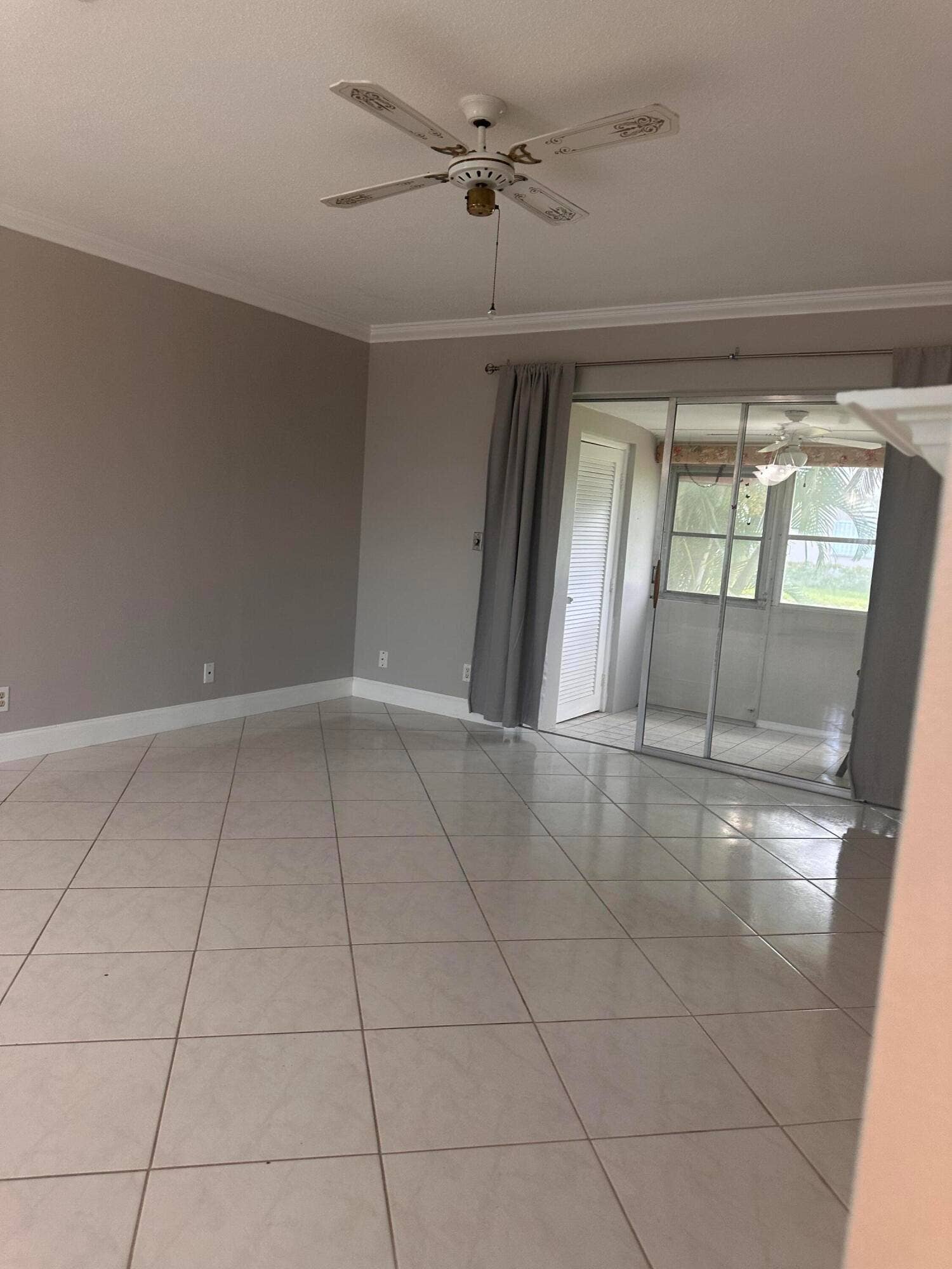 Livingroom area