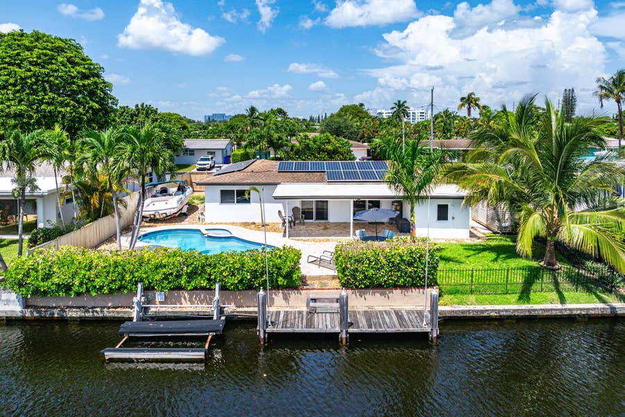 Property photo for 1620 SW 4TH Avenue, Pompano Beach, FL