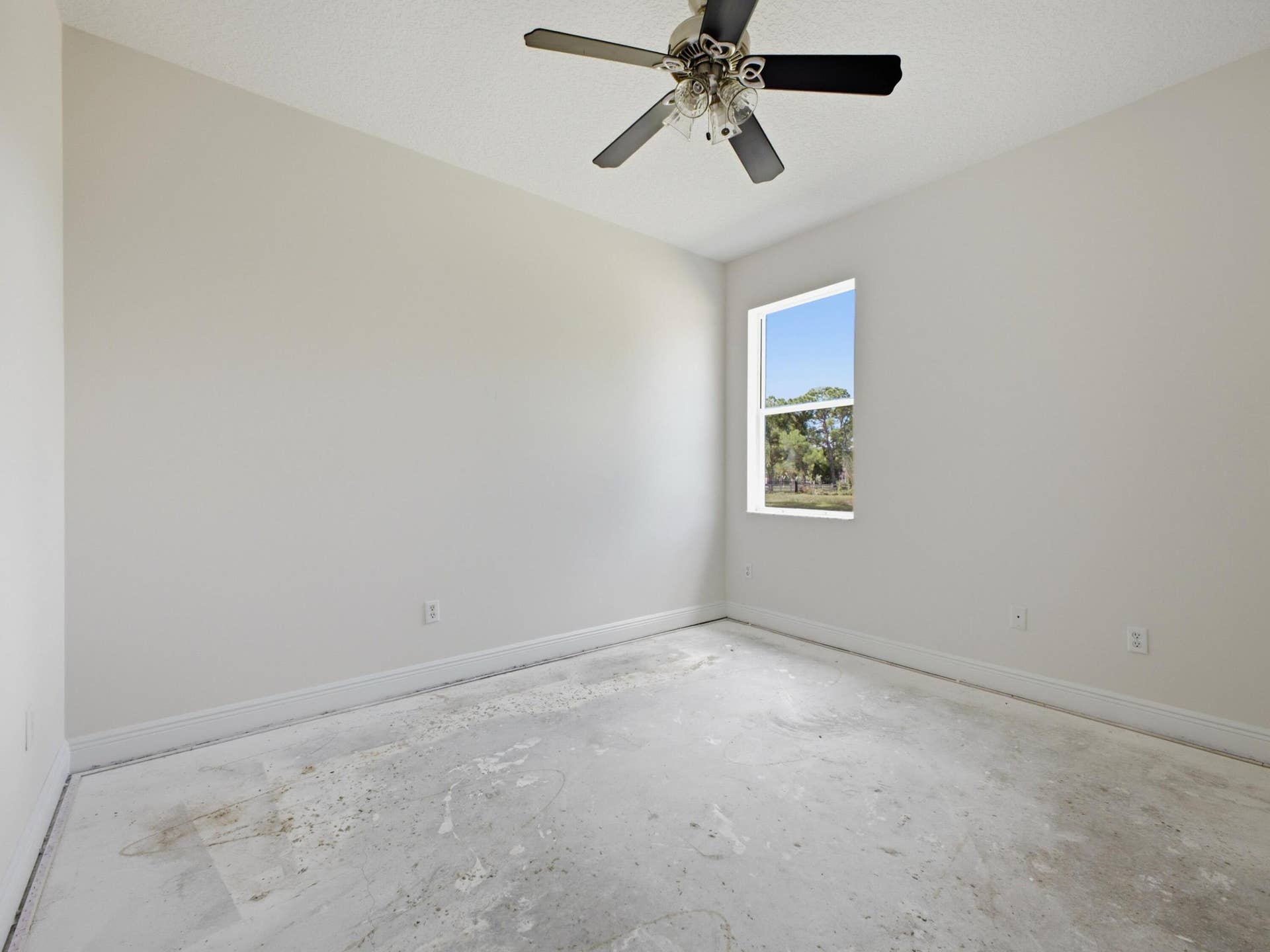 Bedroom 2 As Is