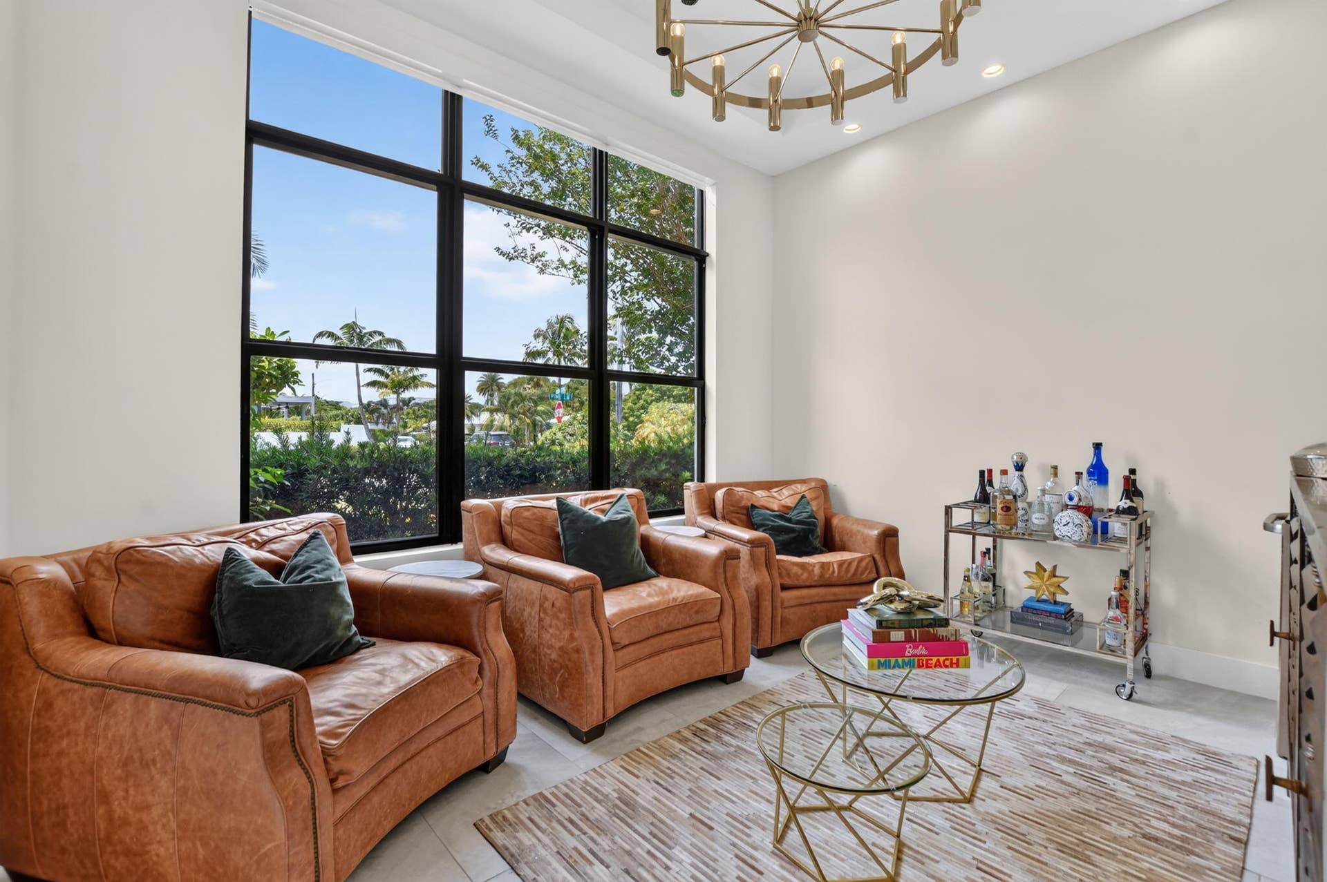 512 Lake Drive, Delray Beach, FL 33444 1ST FLOOR