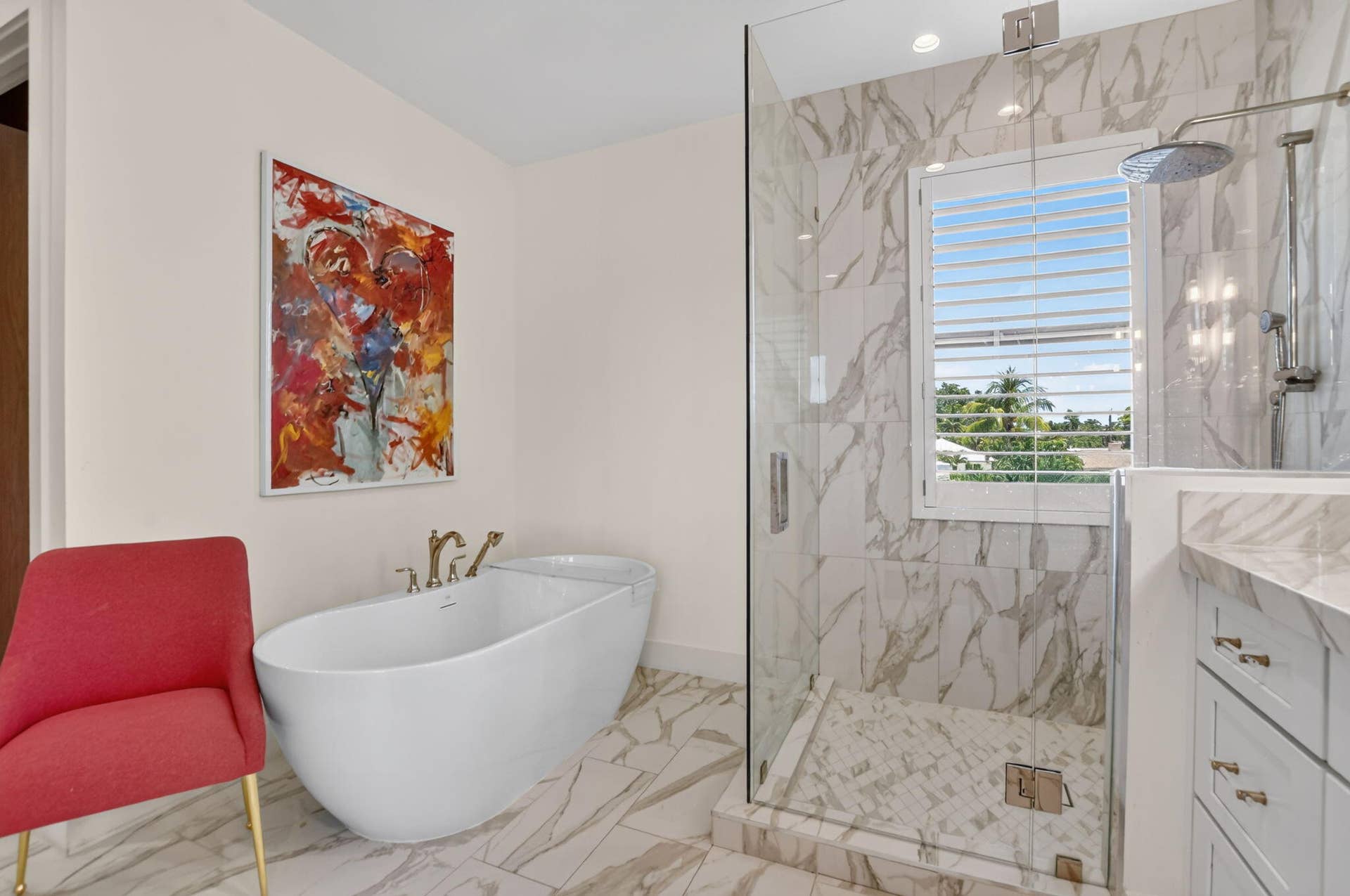 512 Lake Drive, Delray Beach, FL 33444 LARGE SOAKING TUB