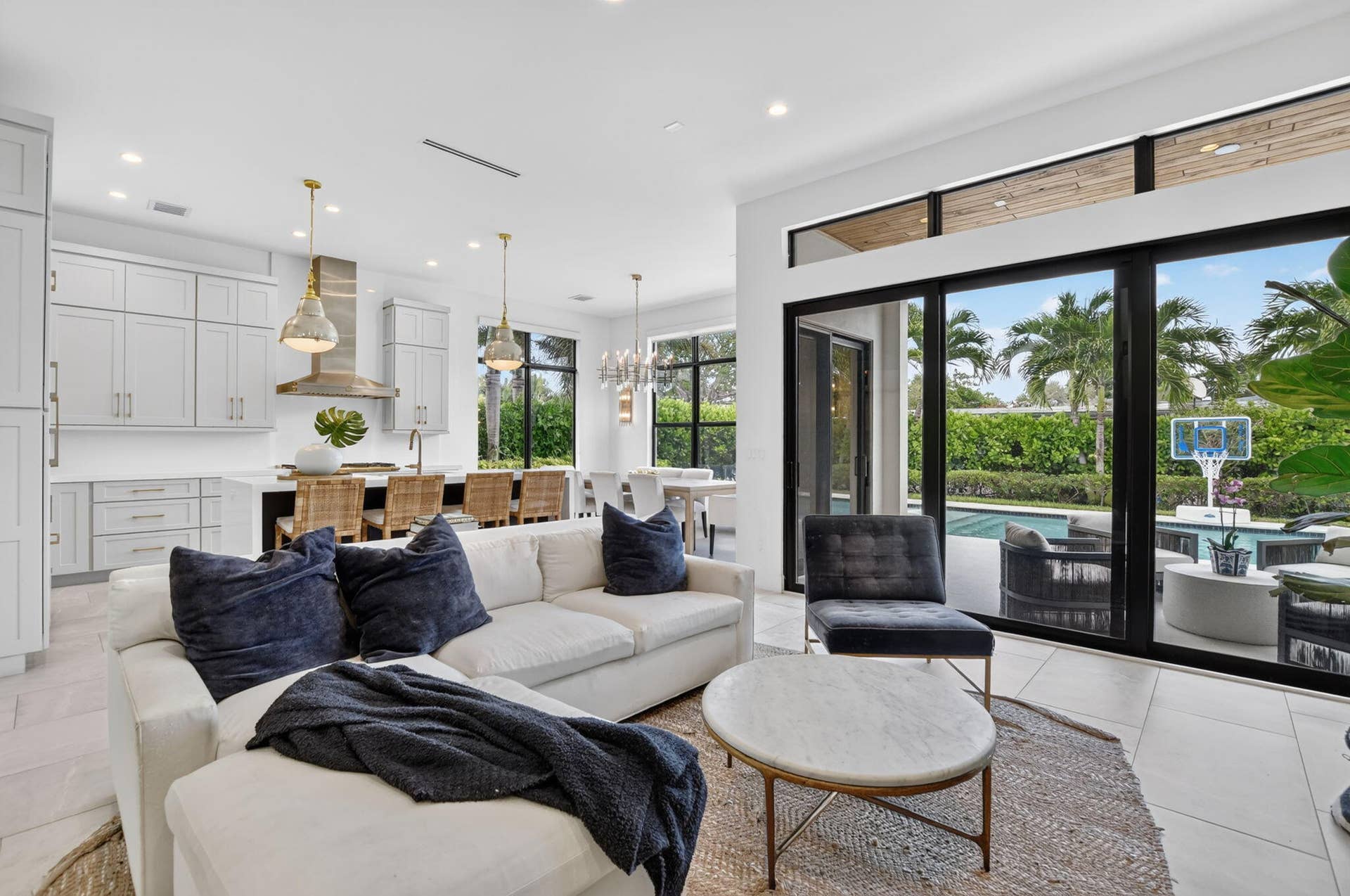 512 Lake Drive, Delray Beach, FL 33444 GREAT ROOM