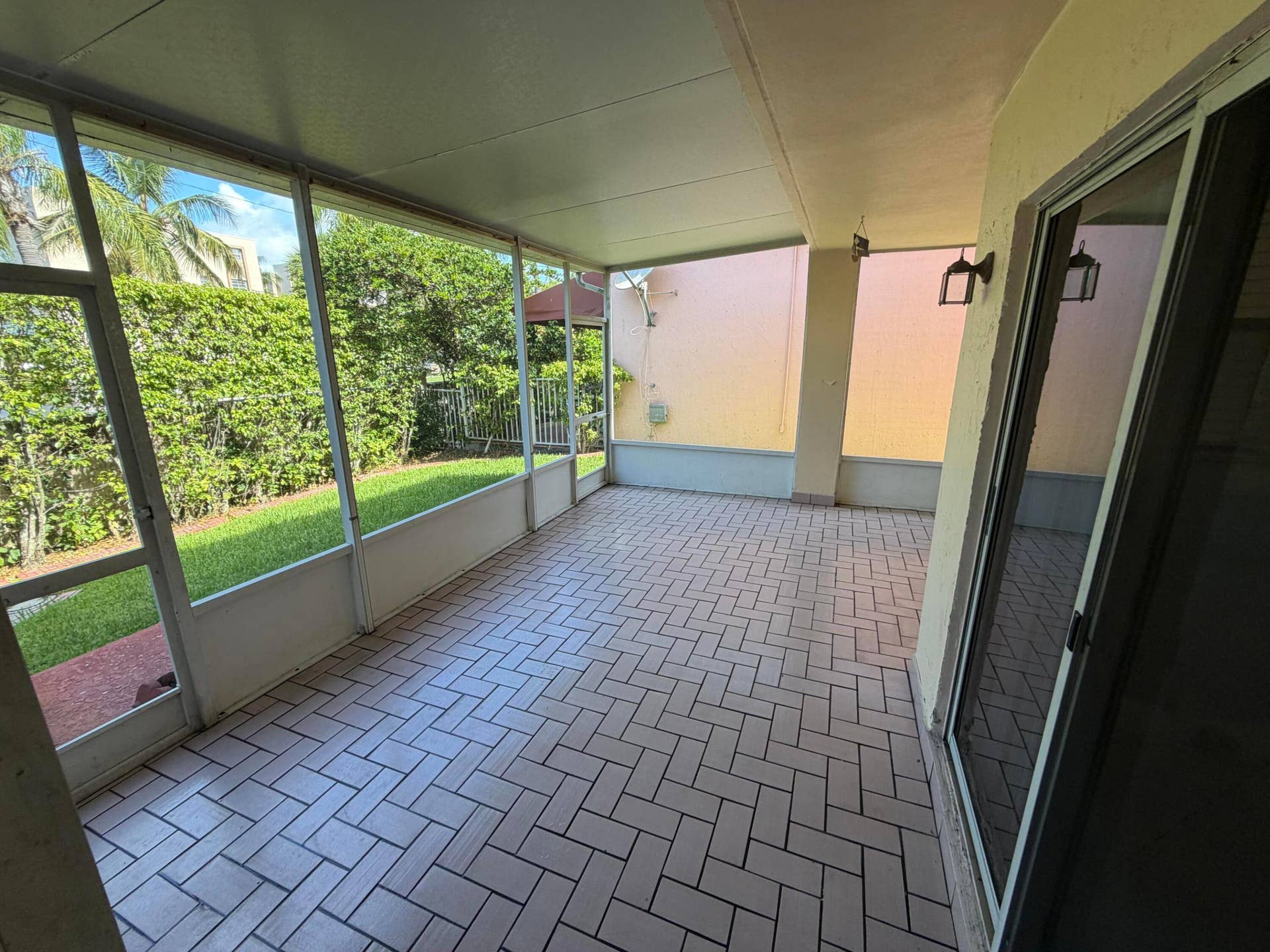1117 SE 5TH Court, Dania Beach, FL 33004 IMG_0754