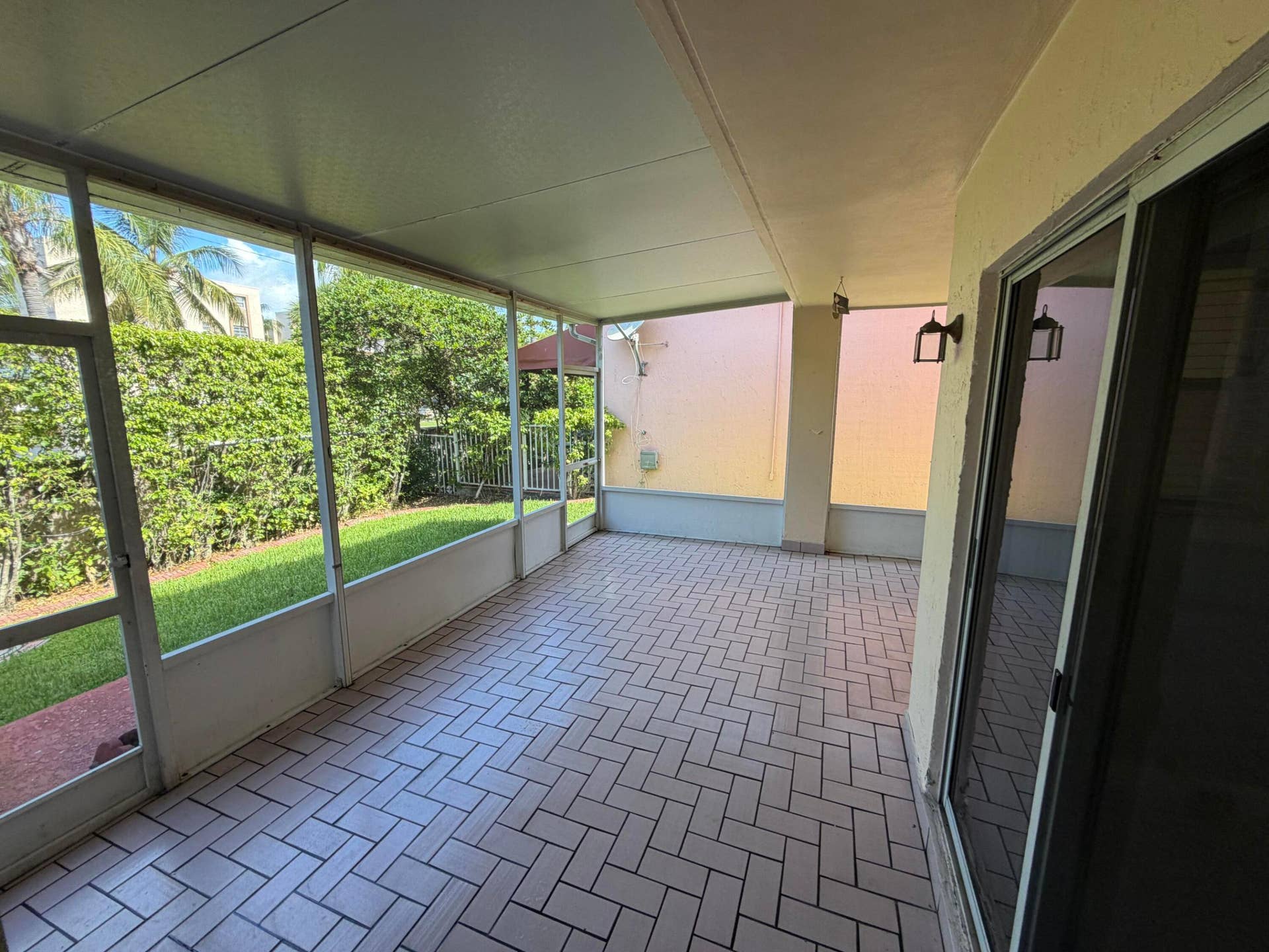 1117 SE 5TH Court, Dania Beach, FL 33004 IMG_0755