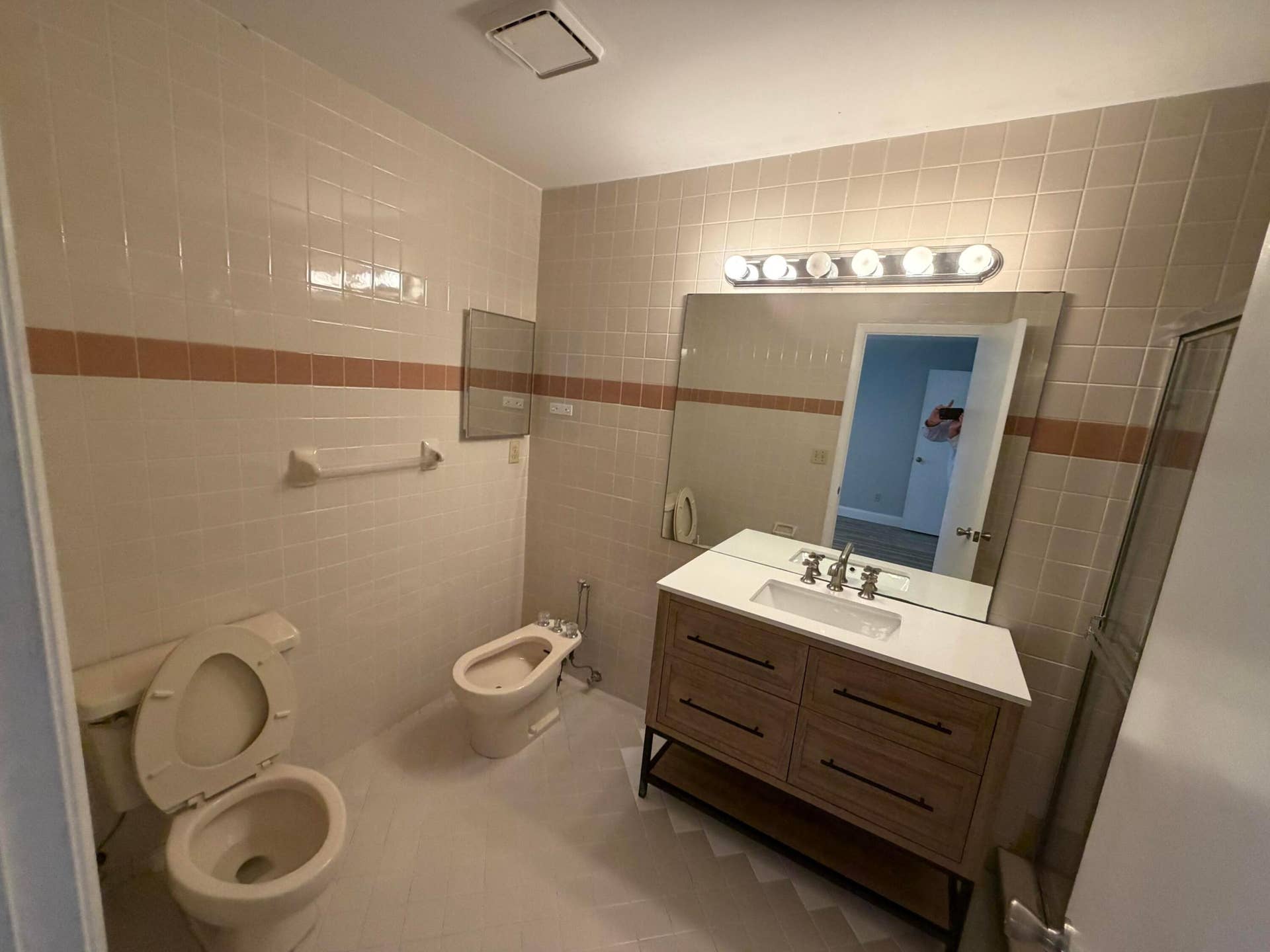 1117 SE 5TH Court, Dania Beach, FL 33004 IMG_0782