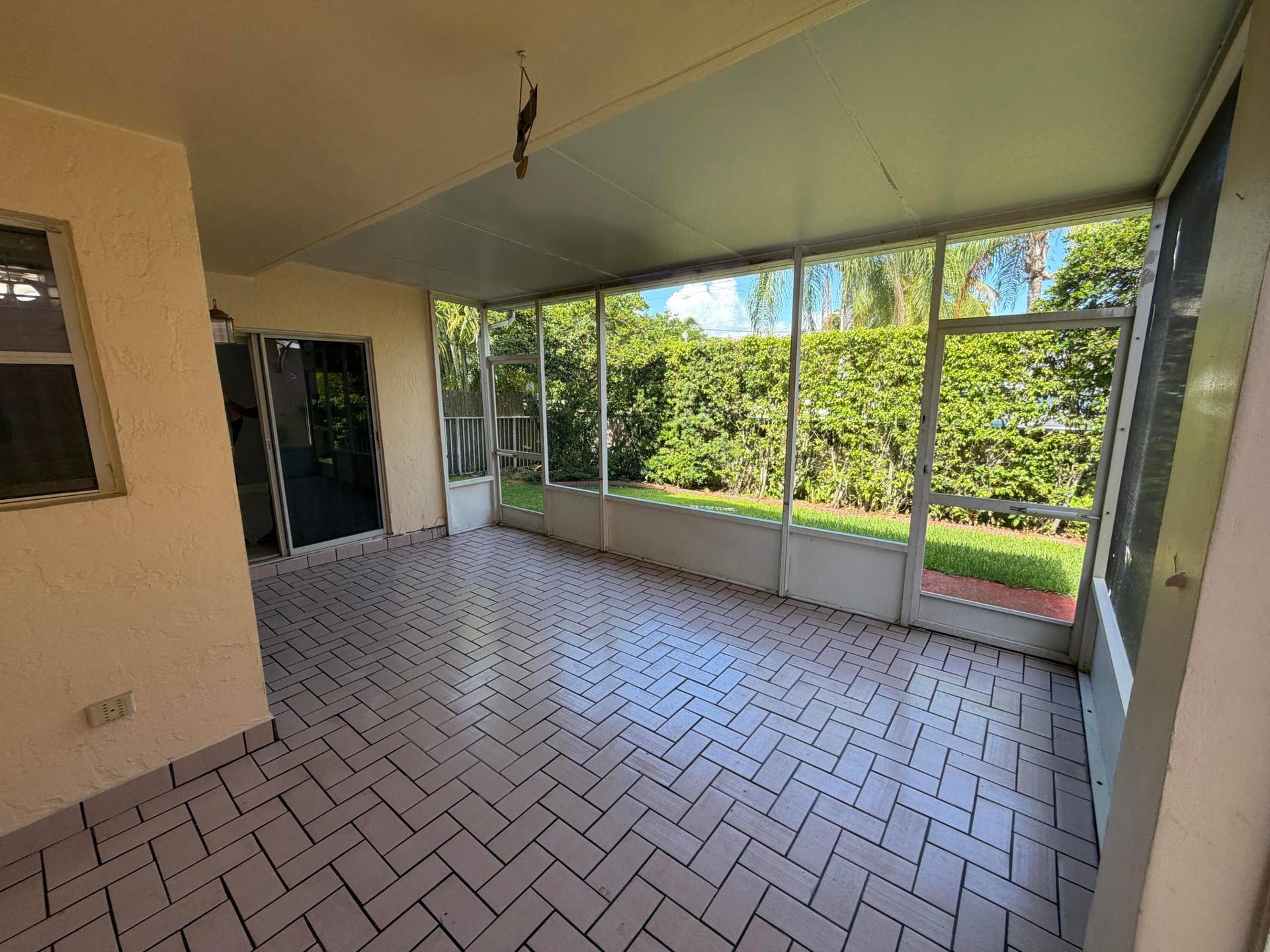 1117 SE 5TH Court, Dania Beach, FL 33004 IMG_0758