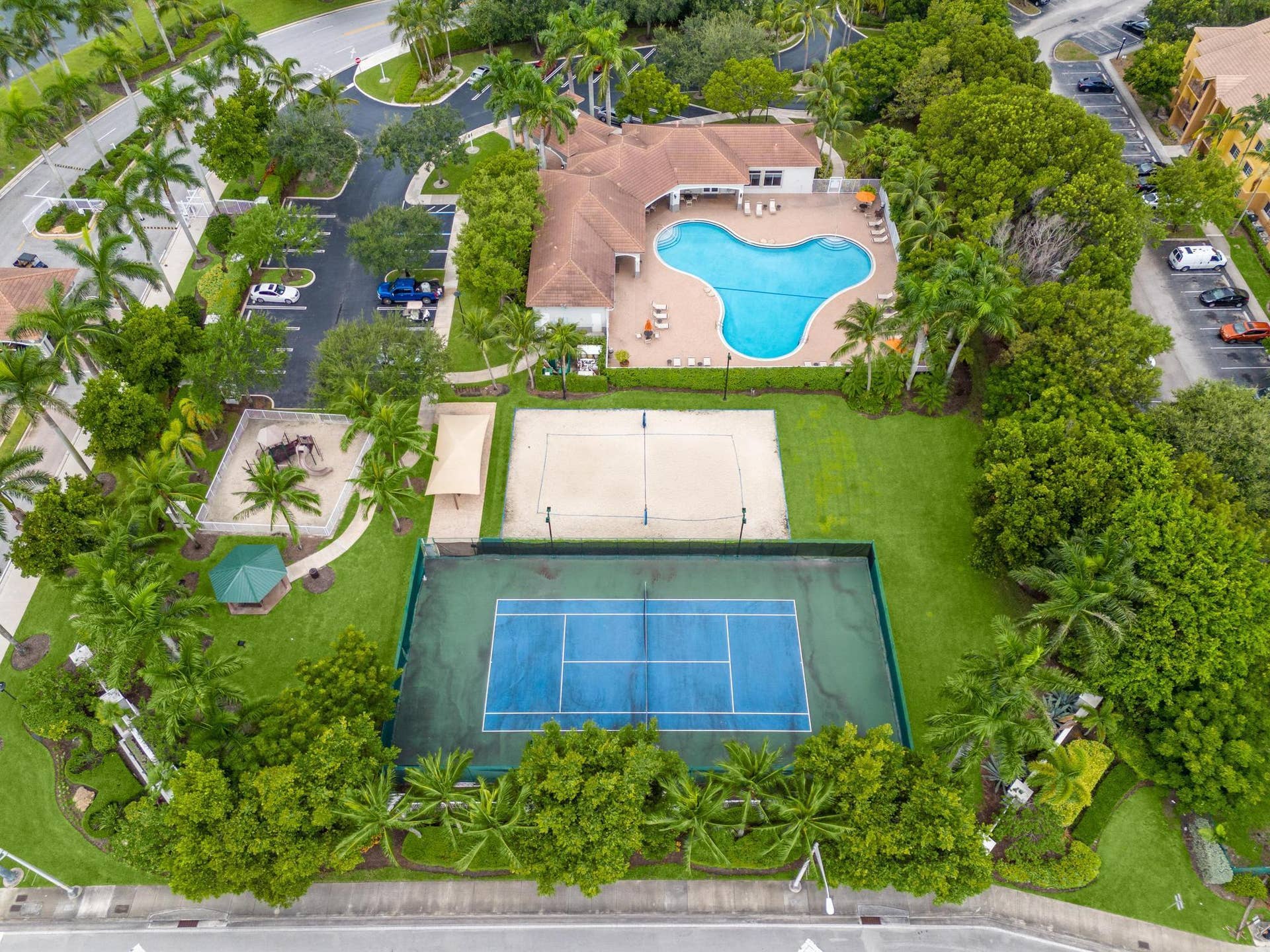 DJI_20240816102115_0111_D