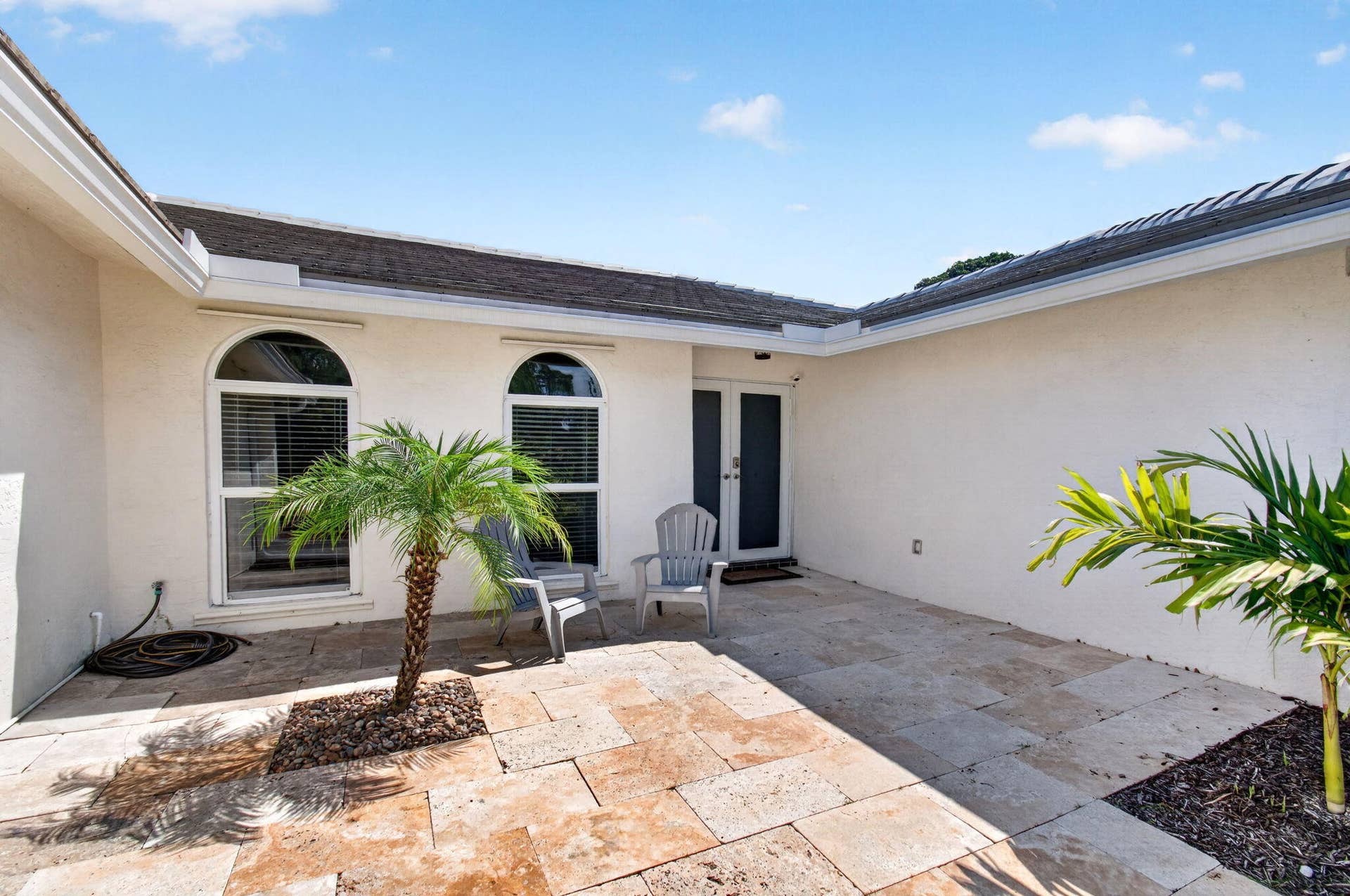 2432 NW Timbercreek Circle, Boca Raton, FL 33431 Entrance