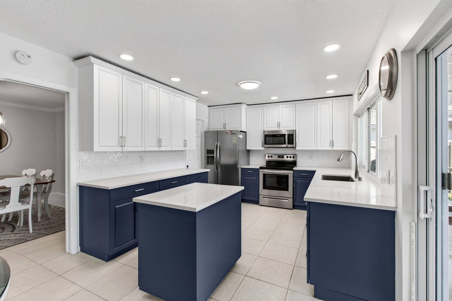 2432 NW Timbercreek Circle, Boca Raton, FL 33431 Kitchen