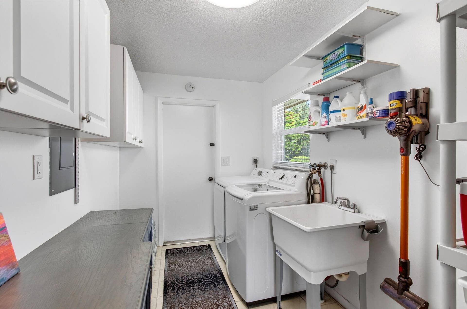 2432 NW Timbercreek Circle, Boca Raton, FL 33431 Laundry Room