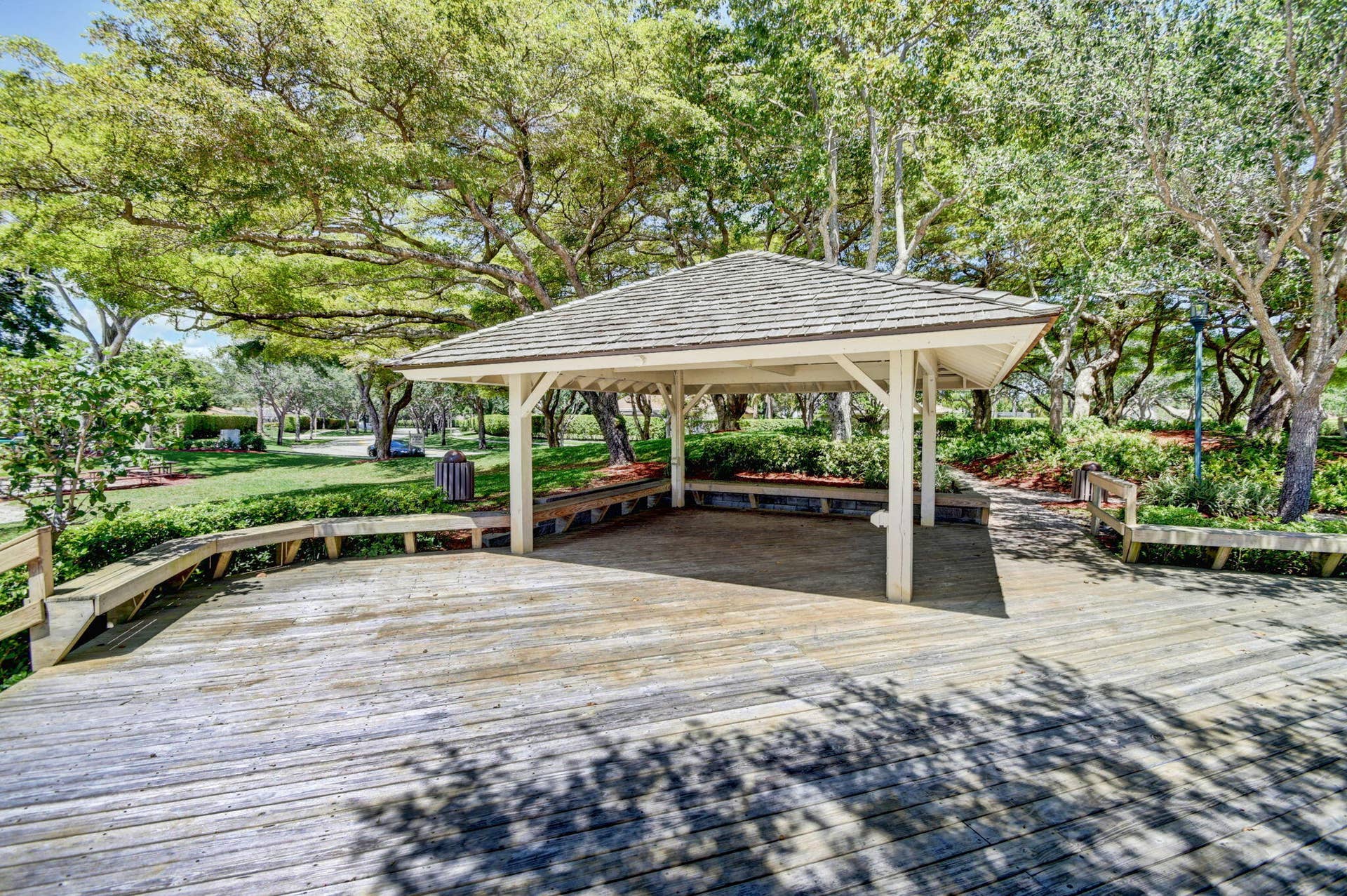 2432 NW Timbercreek Circle, Boca Raton, FL 33431 Gazebo