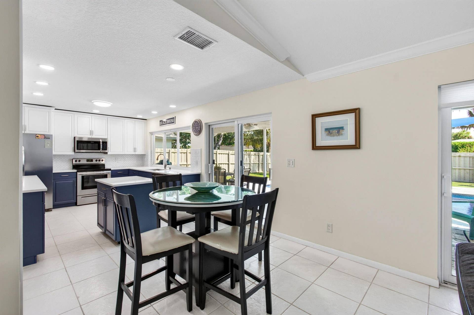 2432 NW Timbercreek Circle, Boca Raton, FL 33431 Eat In / Breakfast Area