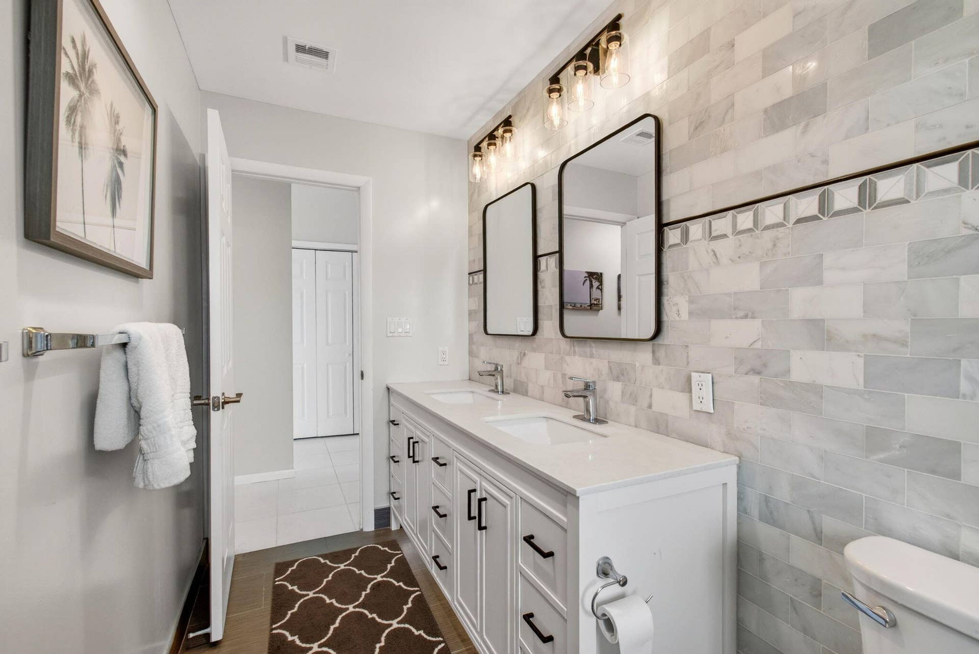 2432 NW Timbercreek Circle, Boca Raton, FL 33431 Bathroom 2