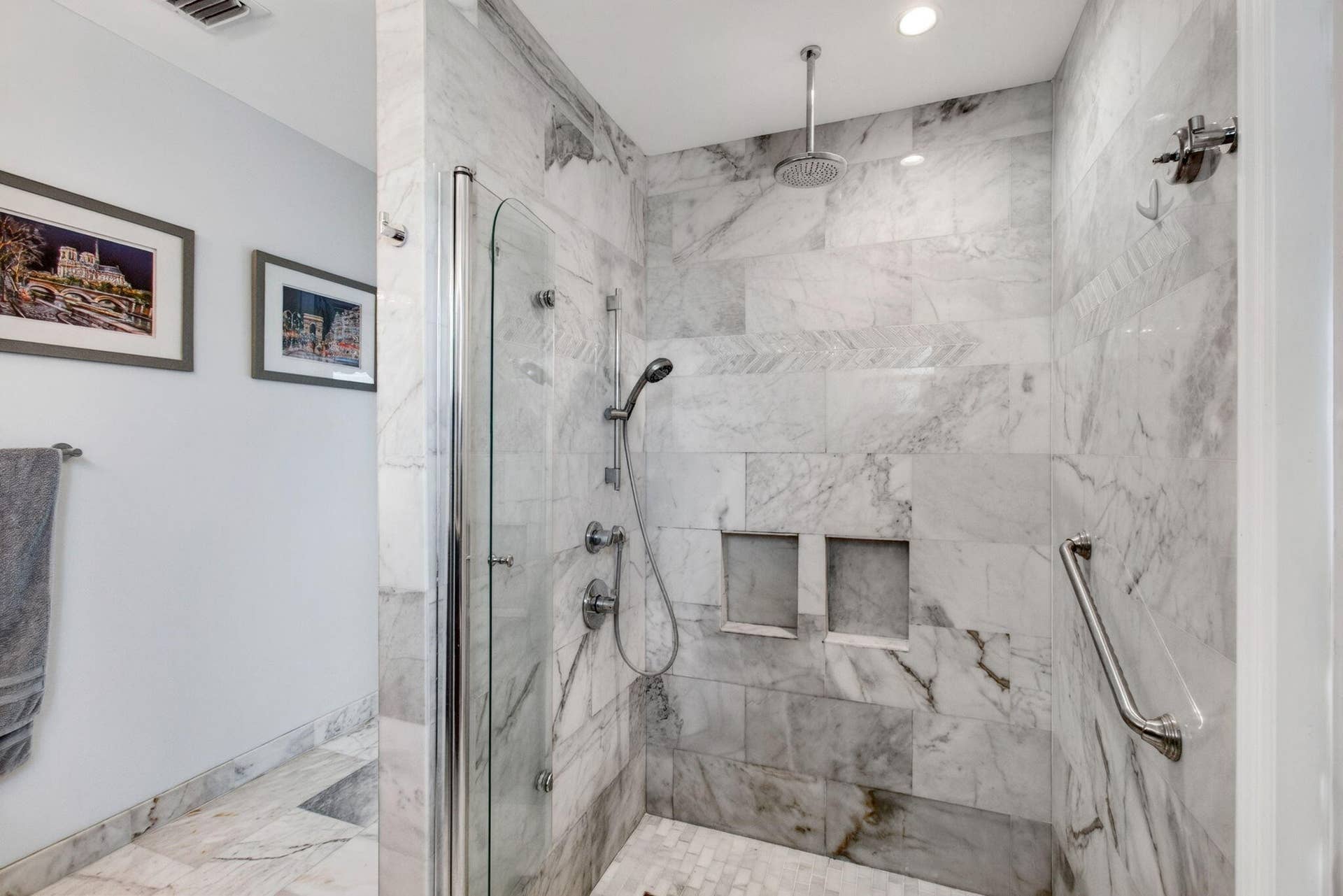 2432 NW Timbercreek Circle, Boca Raton, FL 33431 Primary Shower