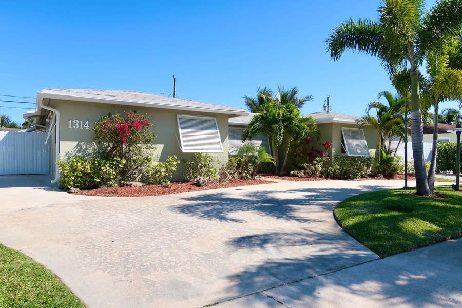 Property photo for 1314 BARRINGTON Drive, West Palm Beach, FL