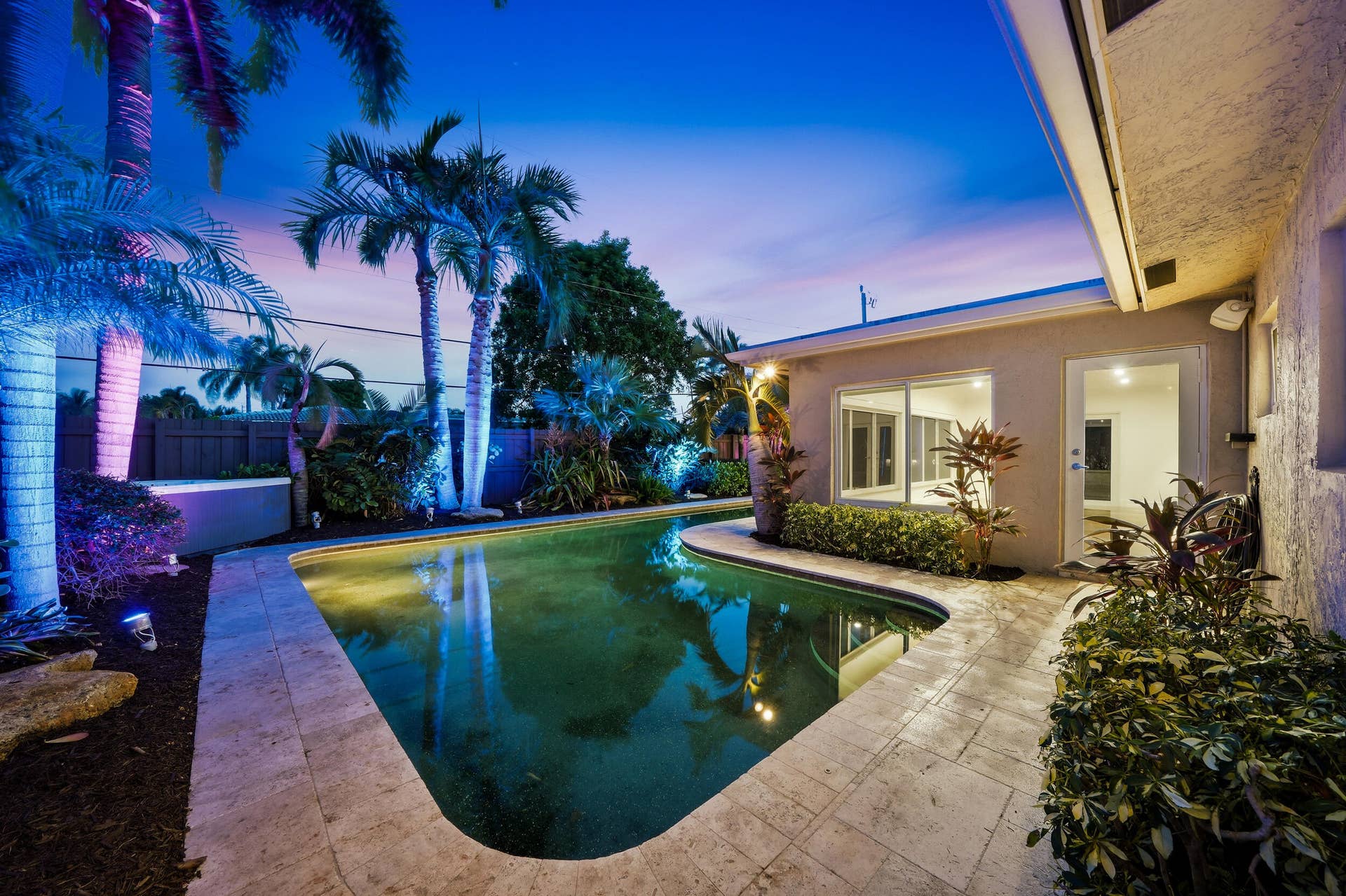 2010 NE 31ST Street, Lighthouse Point, FL 33064 Exterior
