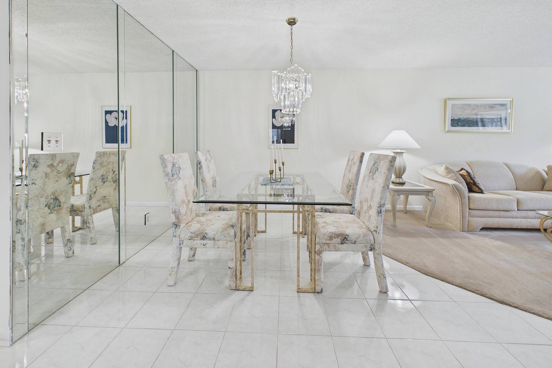 Dining 2