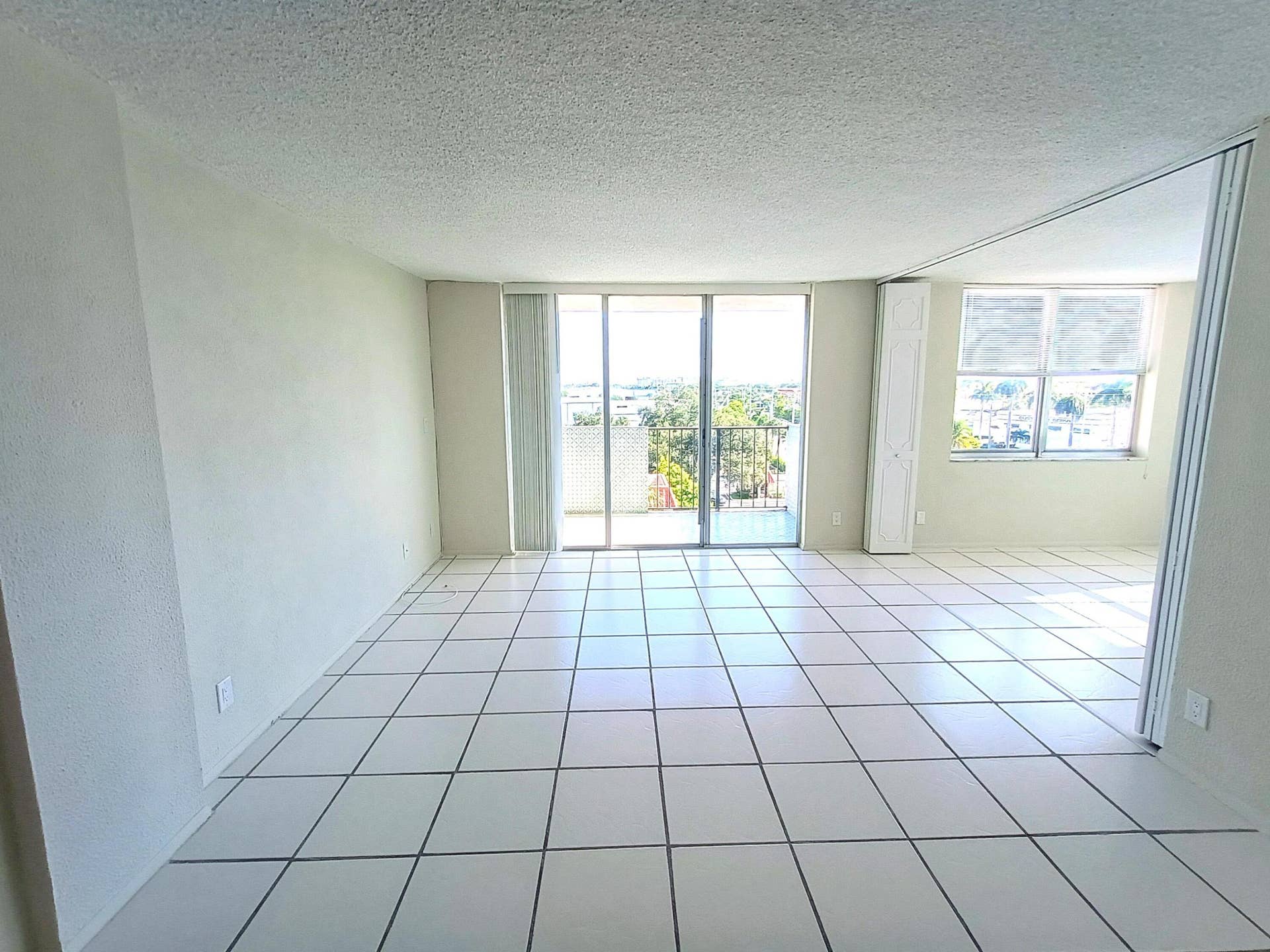777 S FEDERAL Highway, #RP602, Pompano Beach, Pompano Beach, FL 33062 IMG_20260818_093949861_HDR_AE