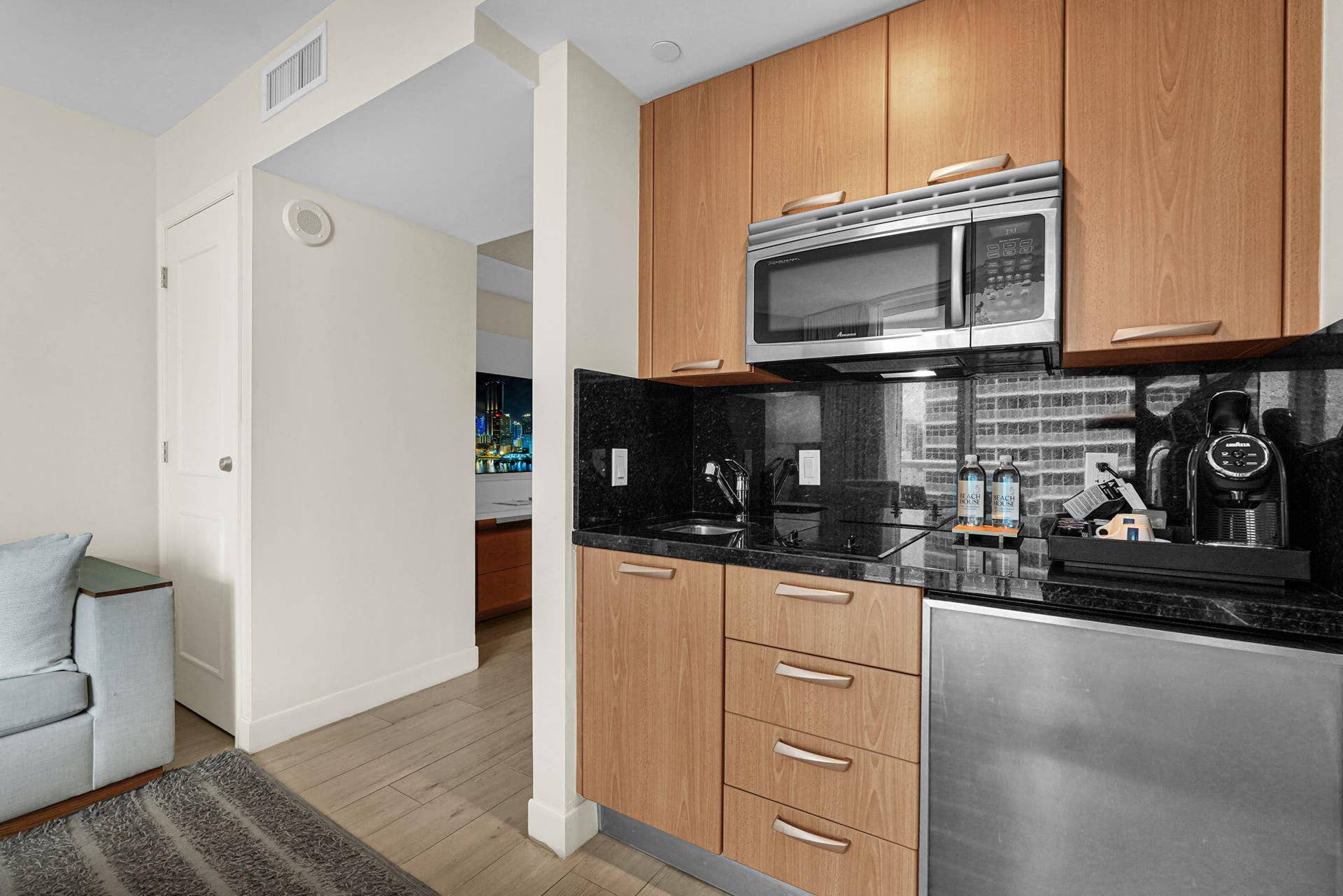 505 N FORT LAUDERDALE BEACH Boulevard, #1603, Fort Lauderdale, FL 33304 25-web-or-mls-DSC02110