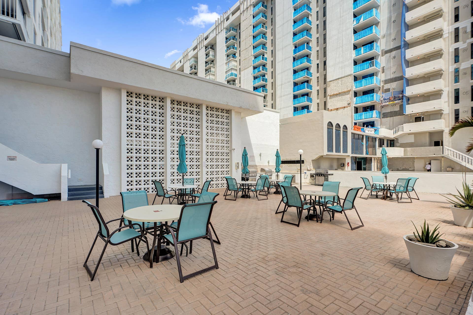 1010 S OCEAN Boulevard, #1609, Pompano Beach, FL 33062 DSC03442