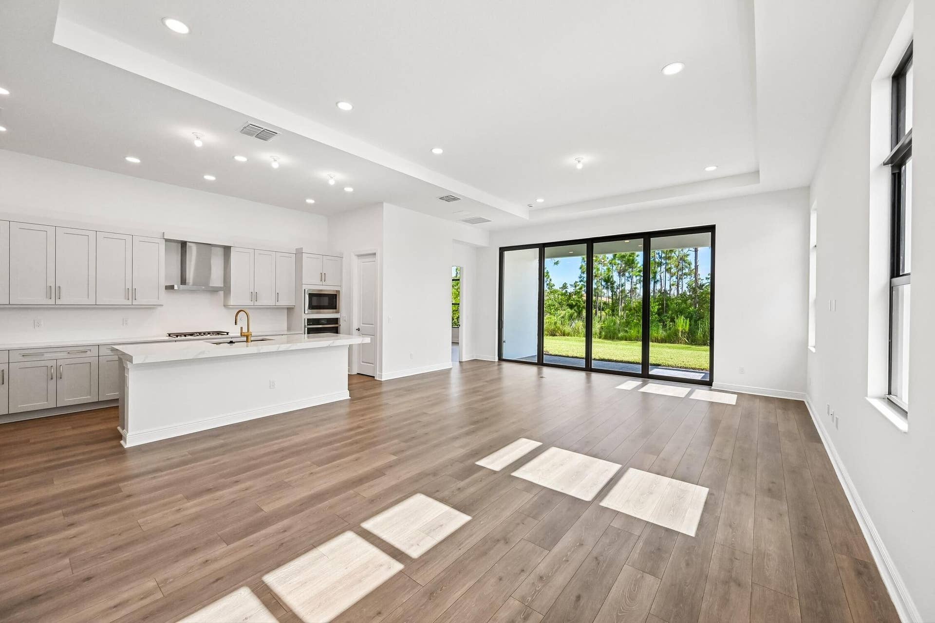 2157 SE Mosaic Boulevard, Port St Lucie, FL 34984 Great Room