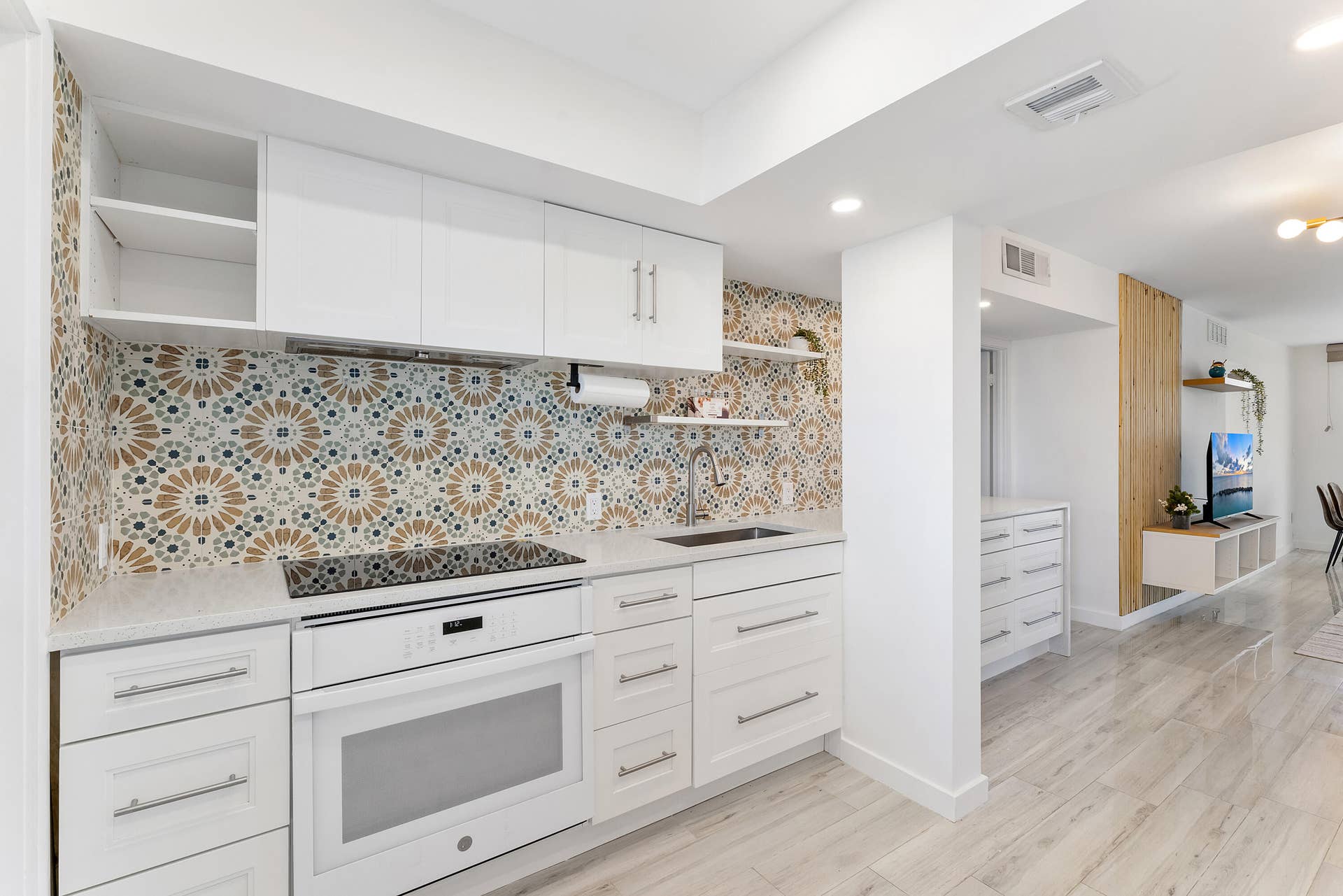 3001 S Course Drive, #502, Pompano Beach, Pompano Beach, FL 33069 Kitchen
