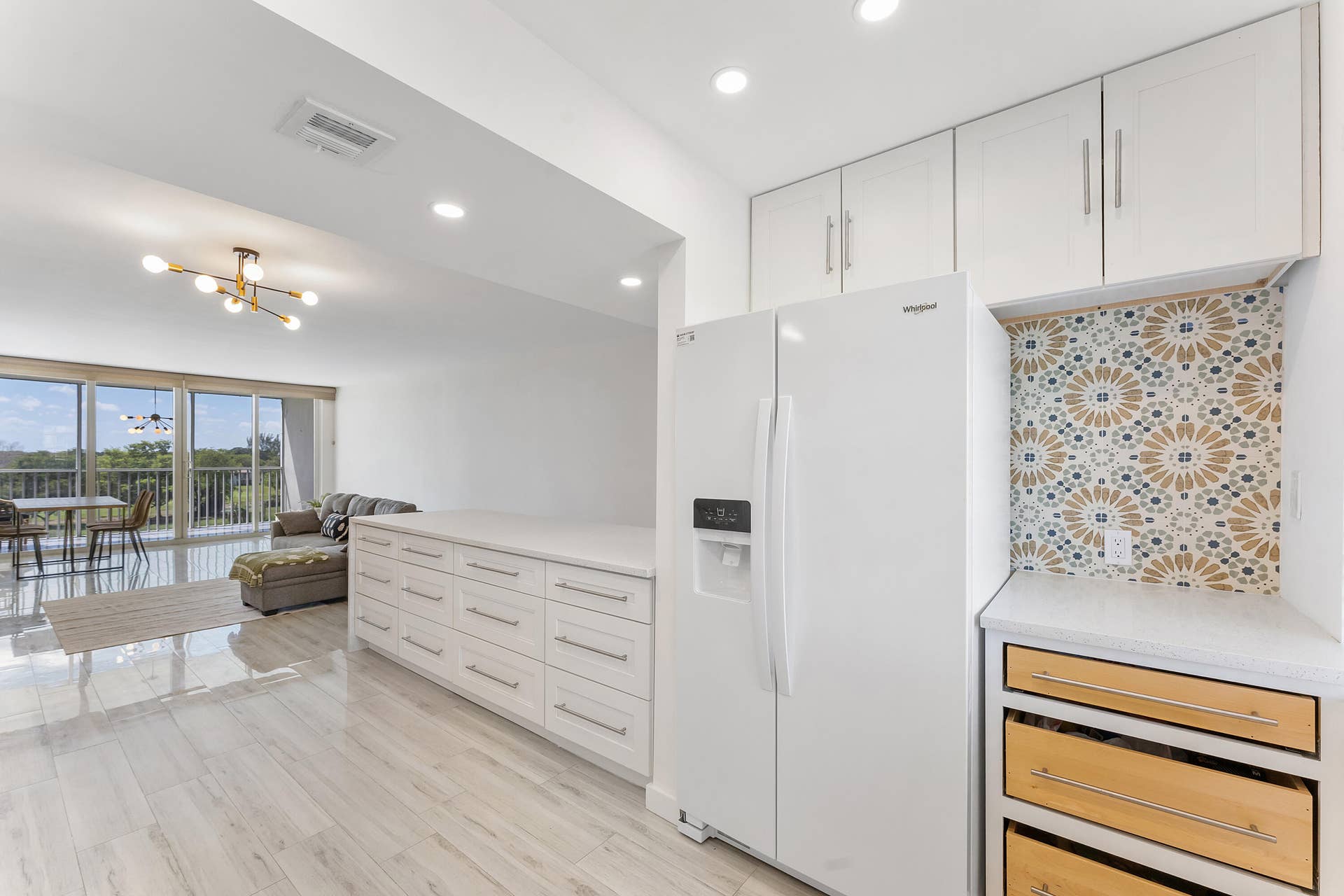 3001 S Course Drive, #502, Pompano Beach, Pompano Beach, FL 33069 Kitchen