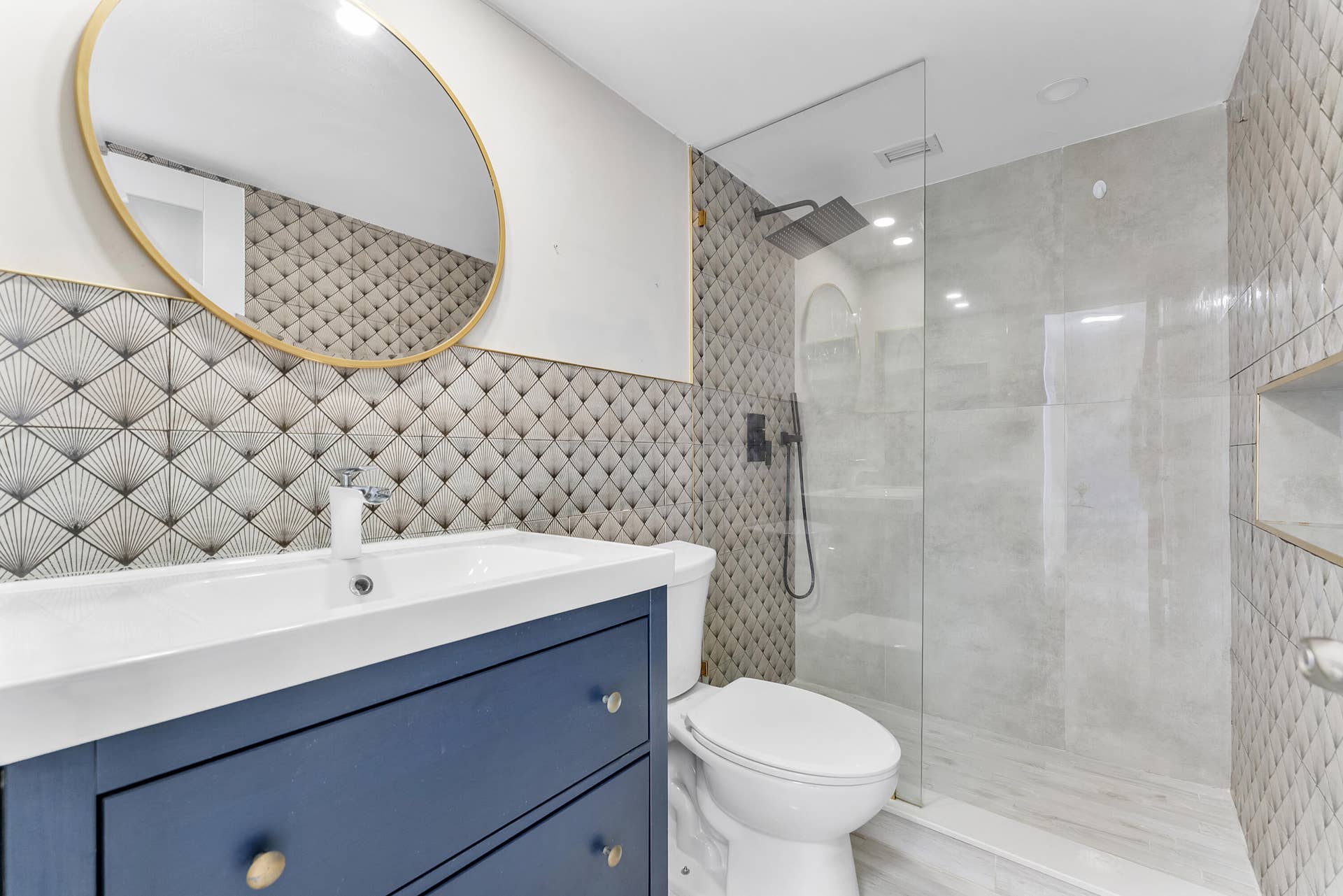 3001 S Course Drive, #502, Pompano Beach, Pompano Beach, FL 33069 Bathroom