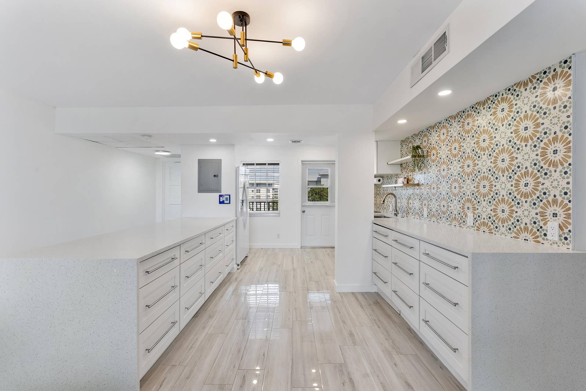 3001 S Course Drive, #502, Pompano Beach, Pompano Beach, FL 33069 Kitchen