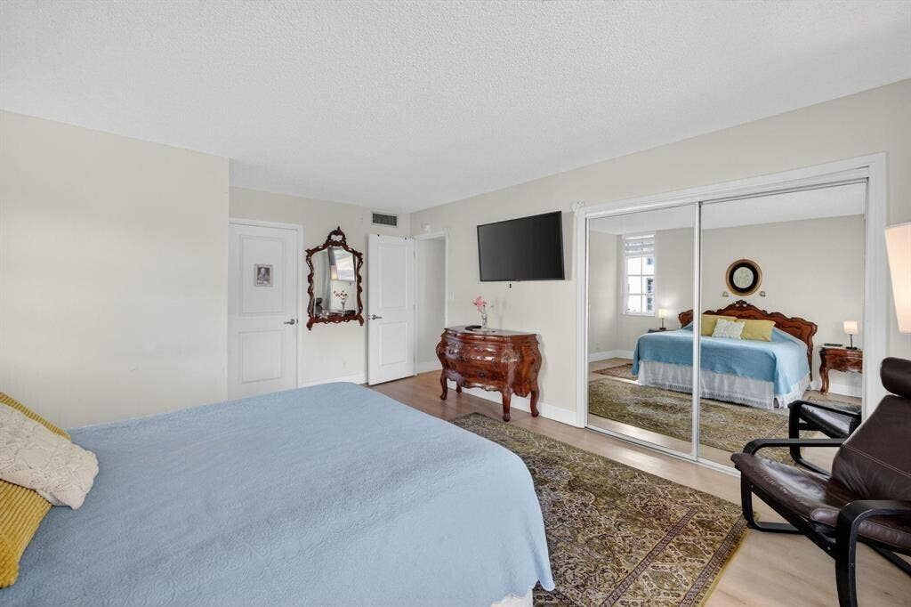 3200 N Course Lane, #116, Pompano Beach, FL 33069 Primary Bedroom
