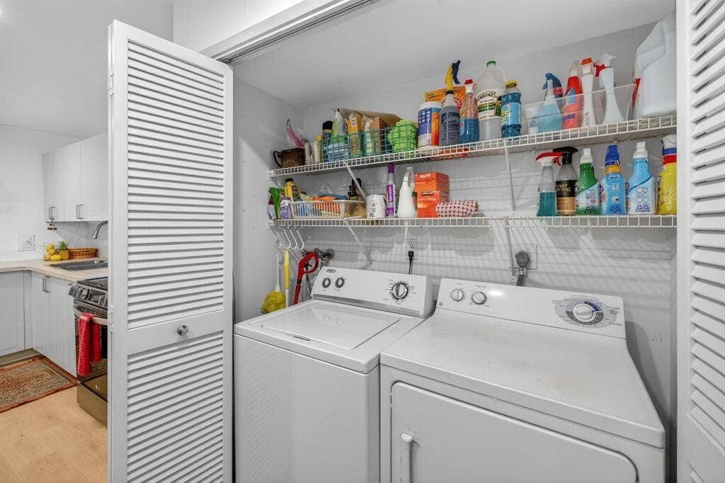 3200 N Course Lane, #116, Pompano Beach, FL 33069 Laundry