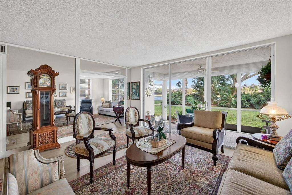 3200 N Course Lane, #116, Pompano Beach, FL 33069 Living room
