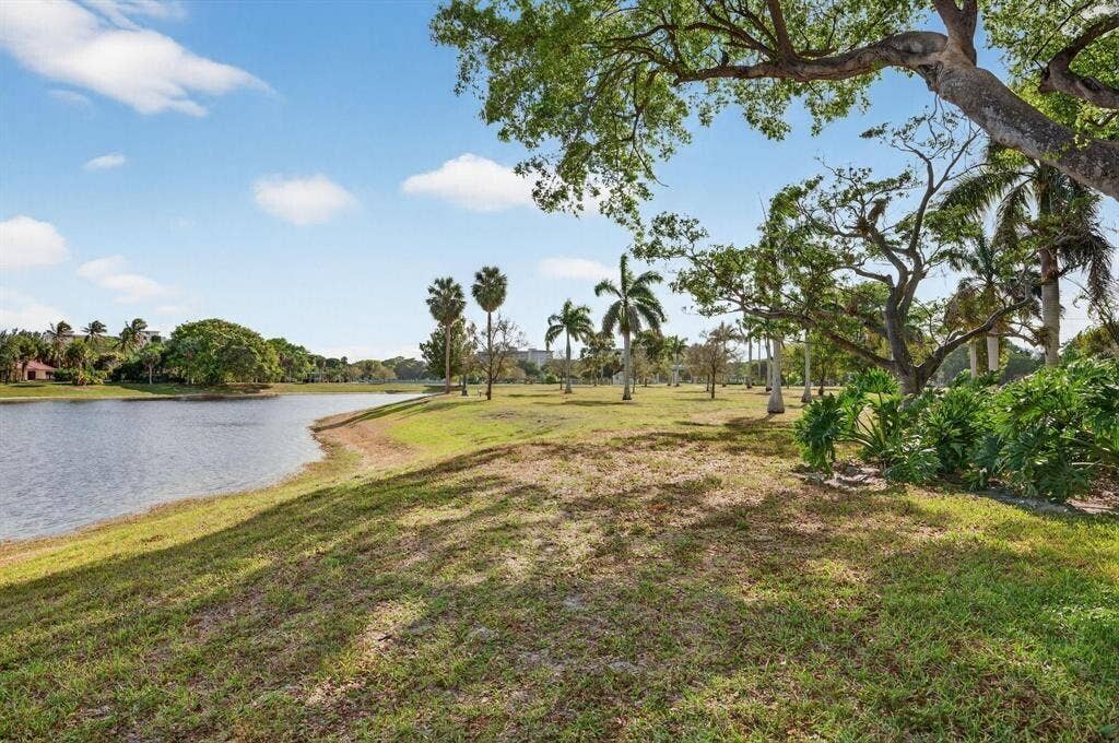 3200 N Course Lane, #116, Pompano Beach, FL 33069 View