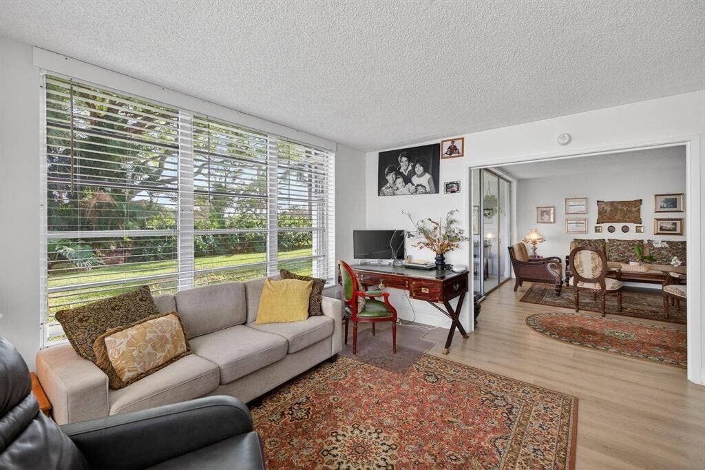 3200 N Course Lane, #116, Pompano Beach, FL 33069 Den