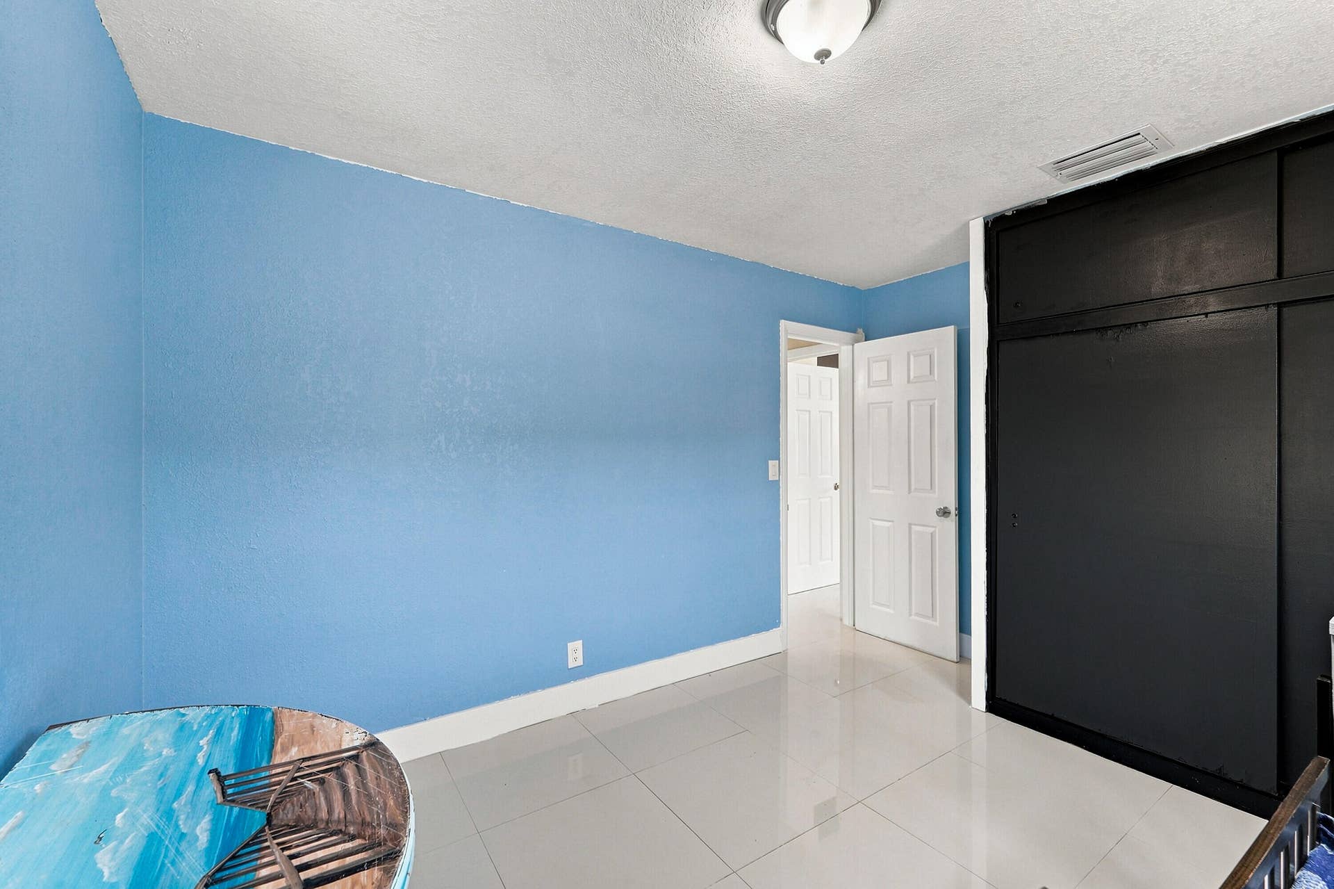 1010 Pinetree Drive, Lantana, FL 33462 08_bedroom
