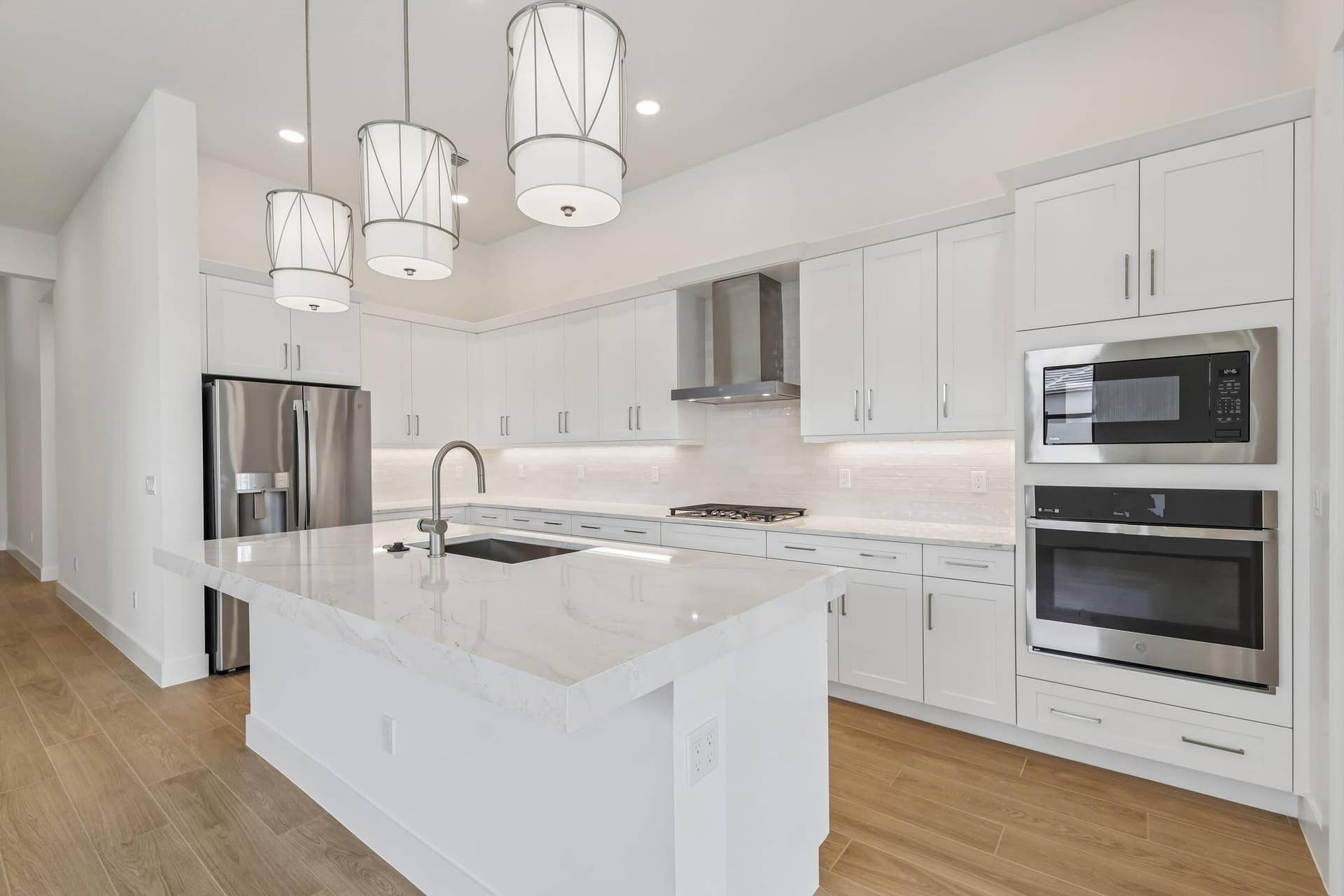 13761 SE Blackwood Drive, Port St Lucie, FL 34984 Kitchen