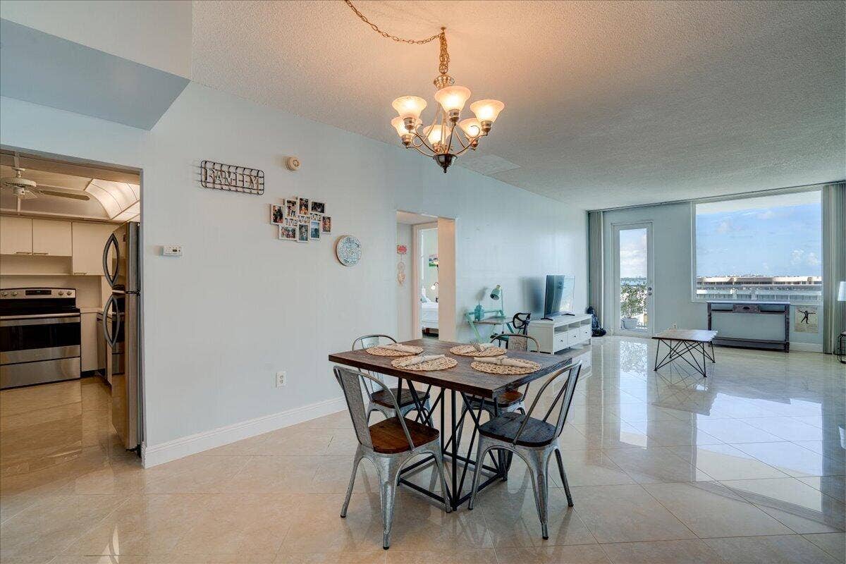 3450 S Ocean Boulevard, #806, Palm Beach, FL 33480 01-3450 S Ocean 806-6
