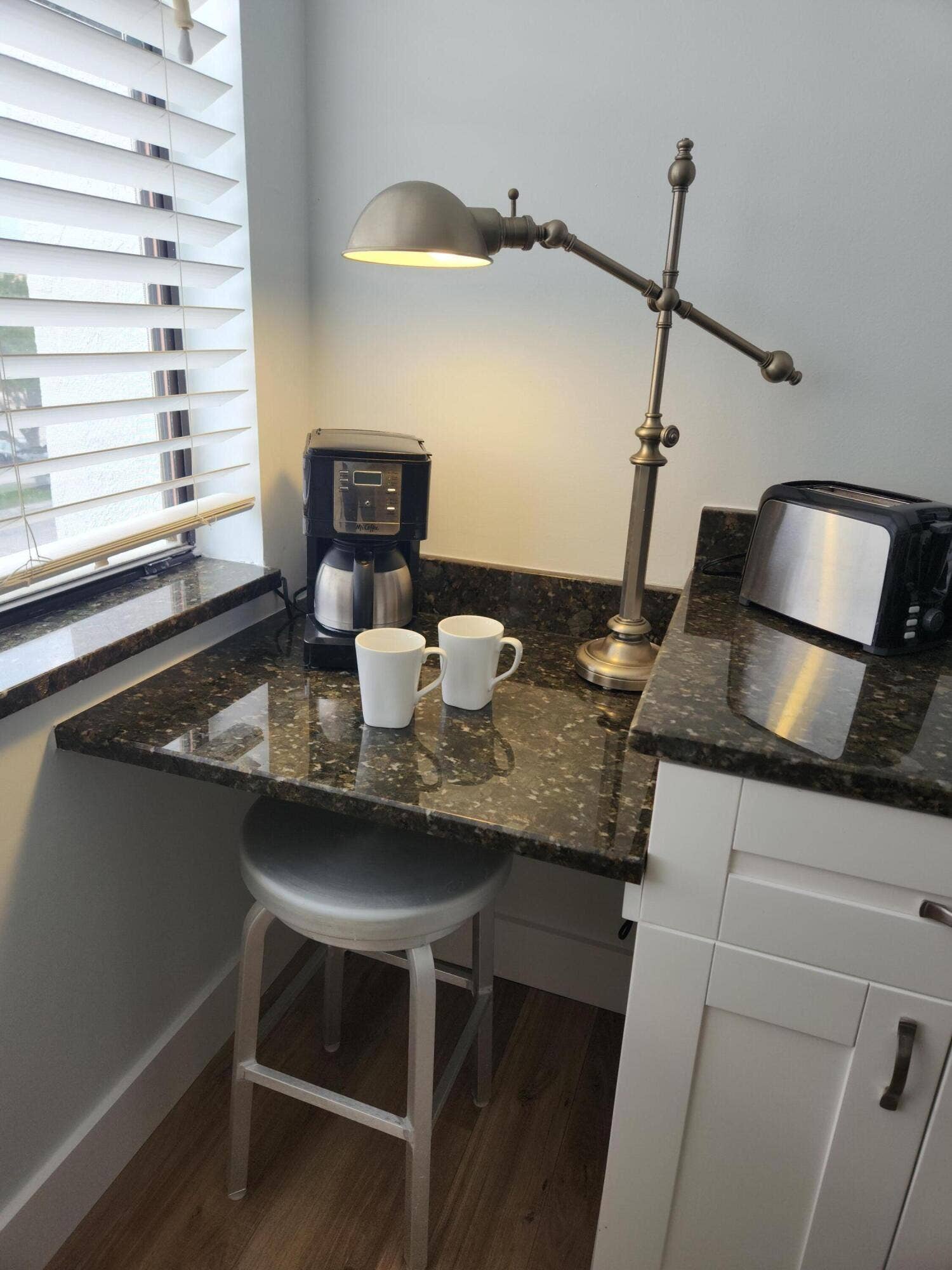 825 Egret Circle, #311, Delray Beach, FL 33444 Coffee Station