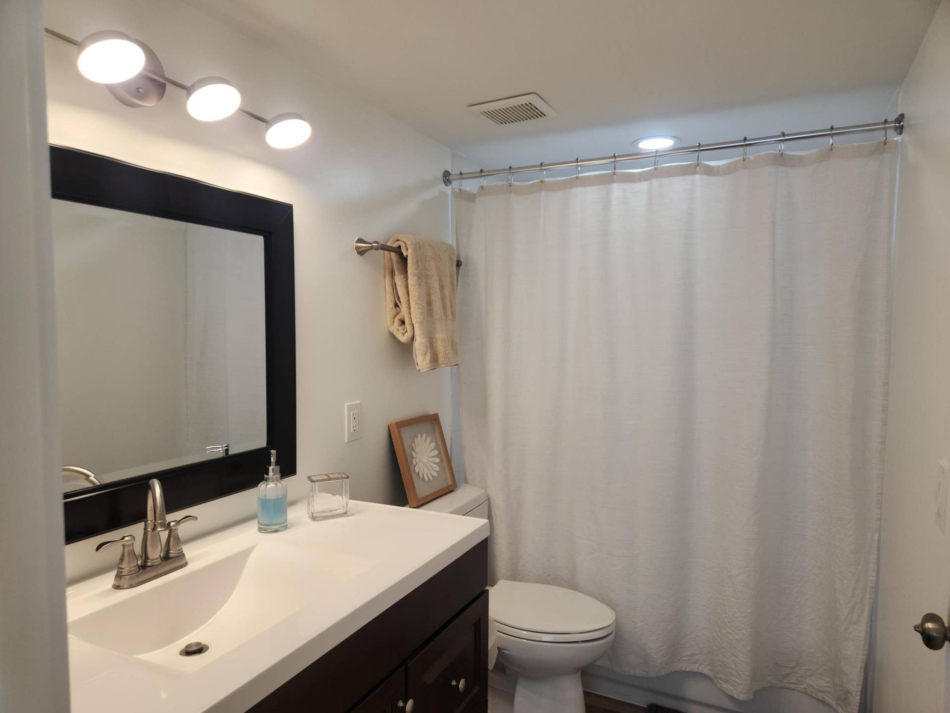825 Egret Circle, #311, Delray Beach, FL 33444 Bathroom