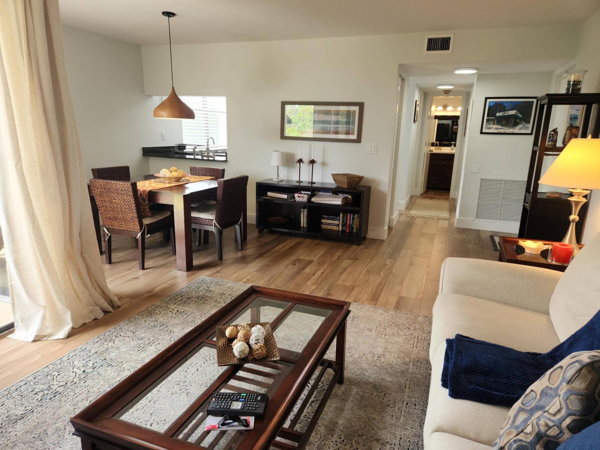 825 Egret Circle, #311, Delray Beach, FL 33444 Living Room