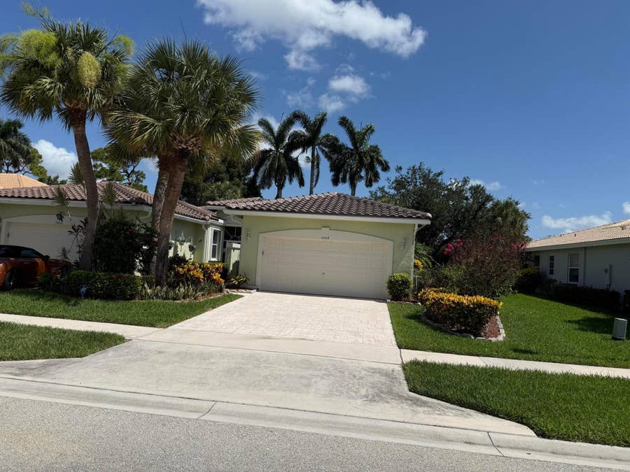 Property photo for 10664 Royal Caribbean Circle, Boynton Beach, FL
