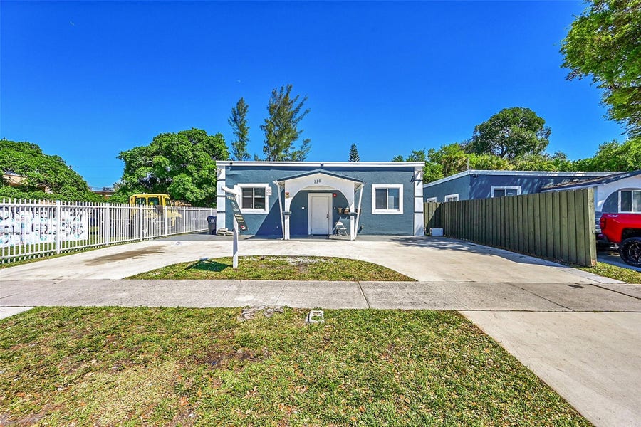 Property photo for 526 NW 15TH Way, Fort Lauderdale, FL