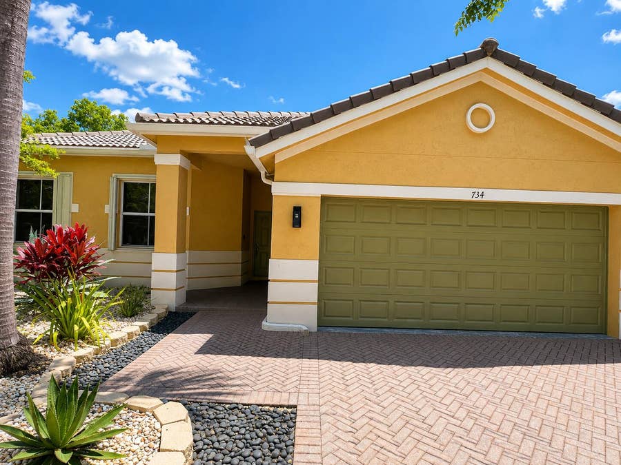 Property photo for 734 Lavender Circle, Weston, FL