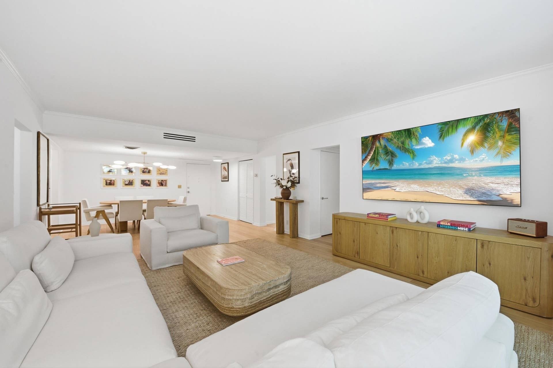226 Brazilian Avenue, #2b, Palm Beach, FL 33480 LOUNGE