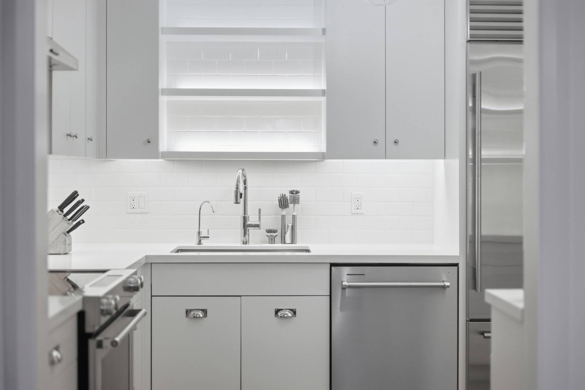 226 Brazilian Avenue, #2b, Palm Beach, FL 33480 KITCHEN