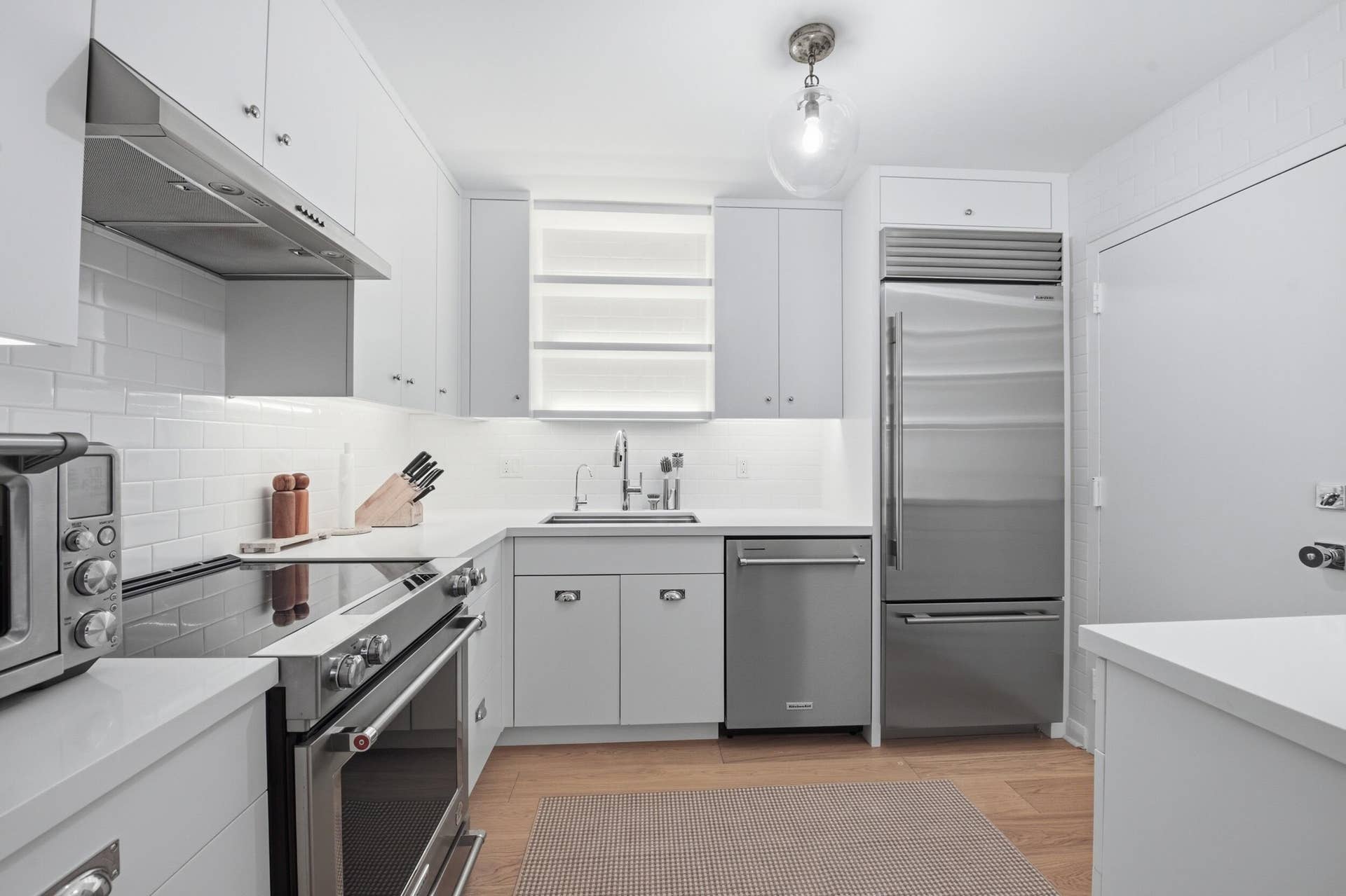 226 Brazilian Avenue, #2b, Palm Beach, FL 33480 KITCHEN