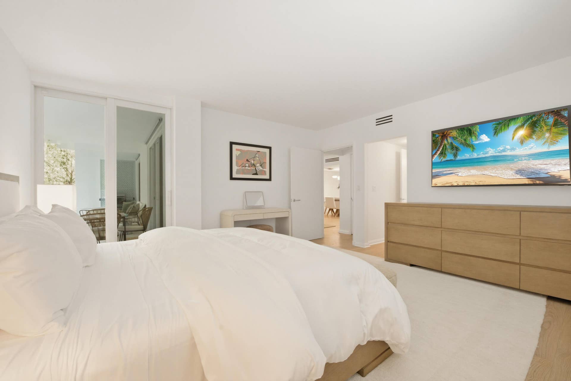 226 Brazilian Avenue, #2b, Palm Beach, FL 33480 MASTER BEDROOM